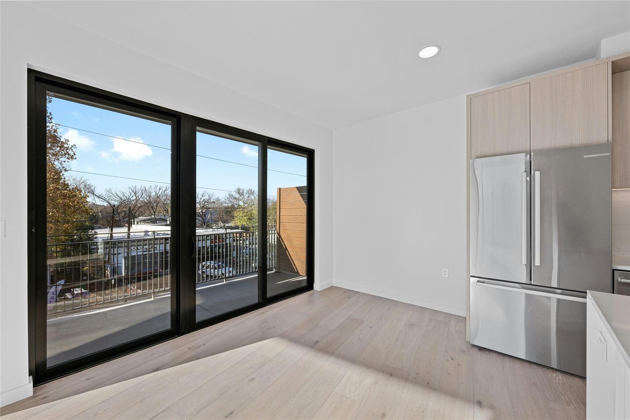 2209 S 1st St # 321, Austin, TX 78704