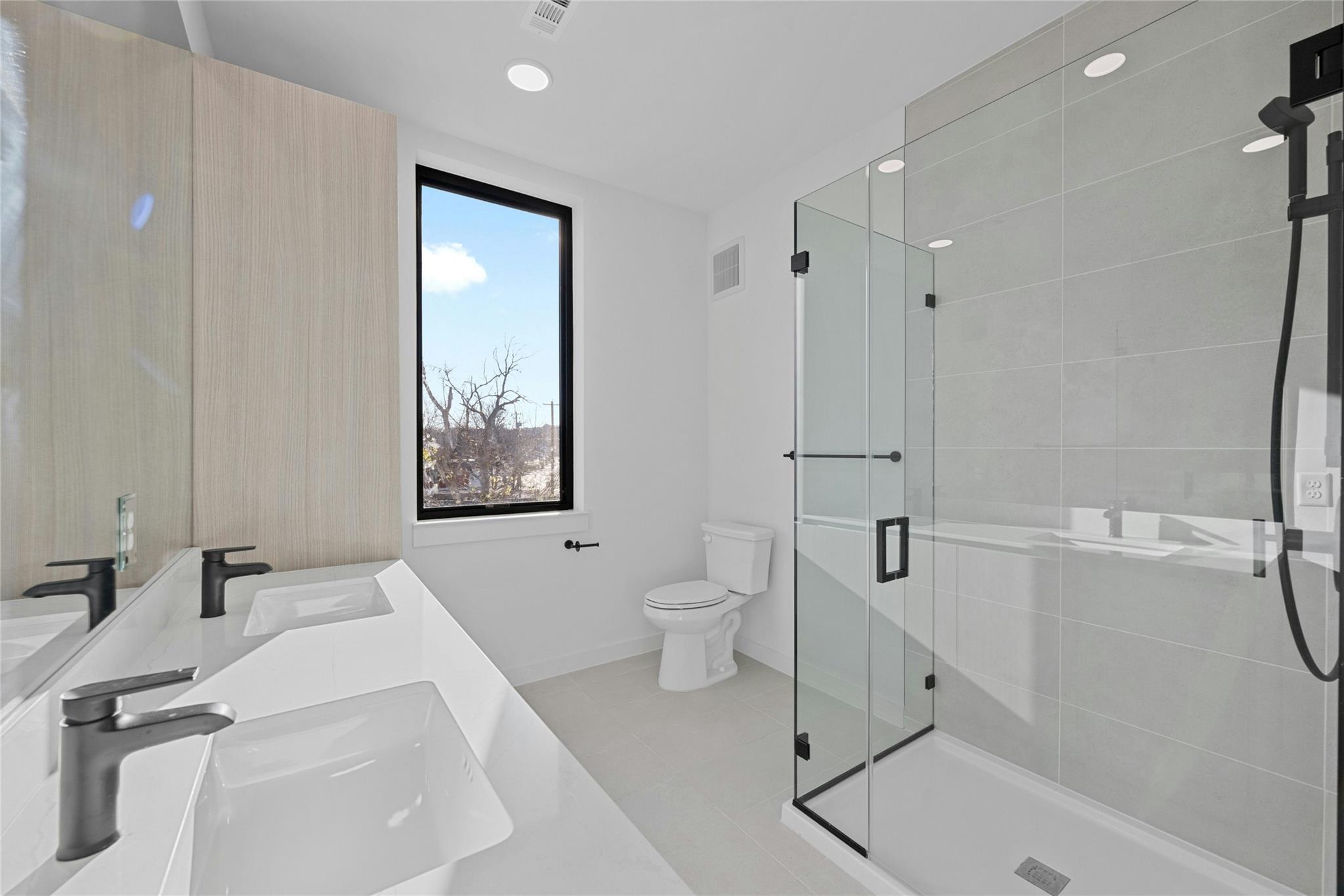 2209 S 1st St # 321, Austin, TX 78704