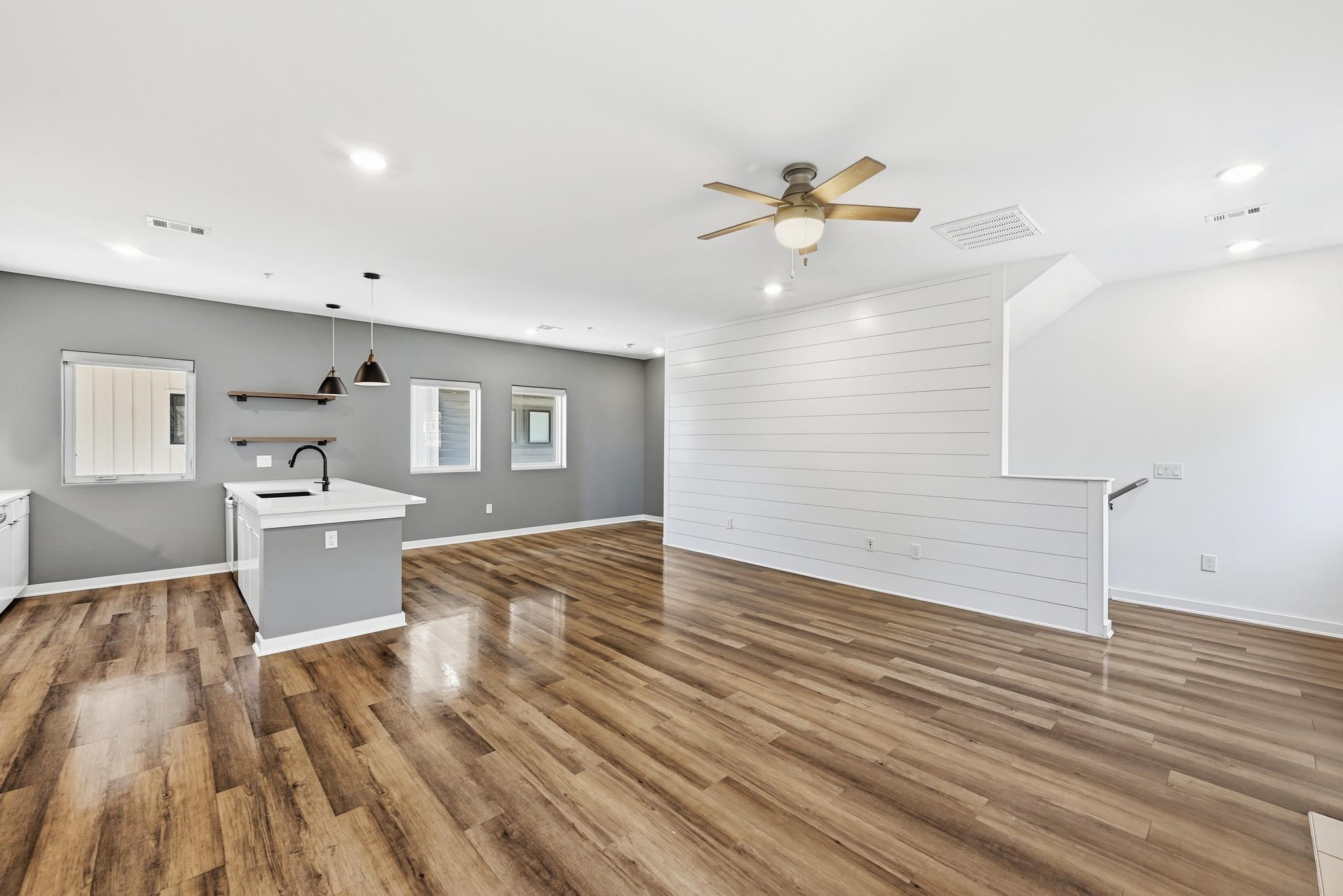 5924 S Congress Ave # 63S, Austin, TX 78745