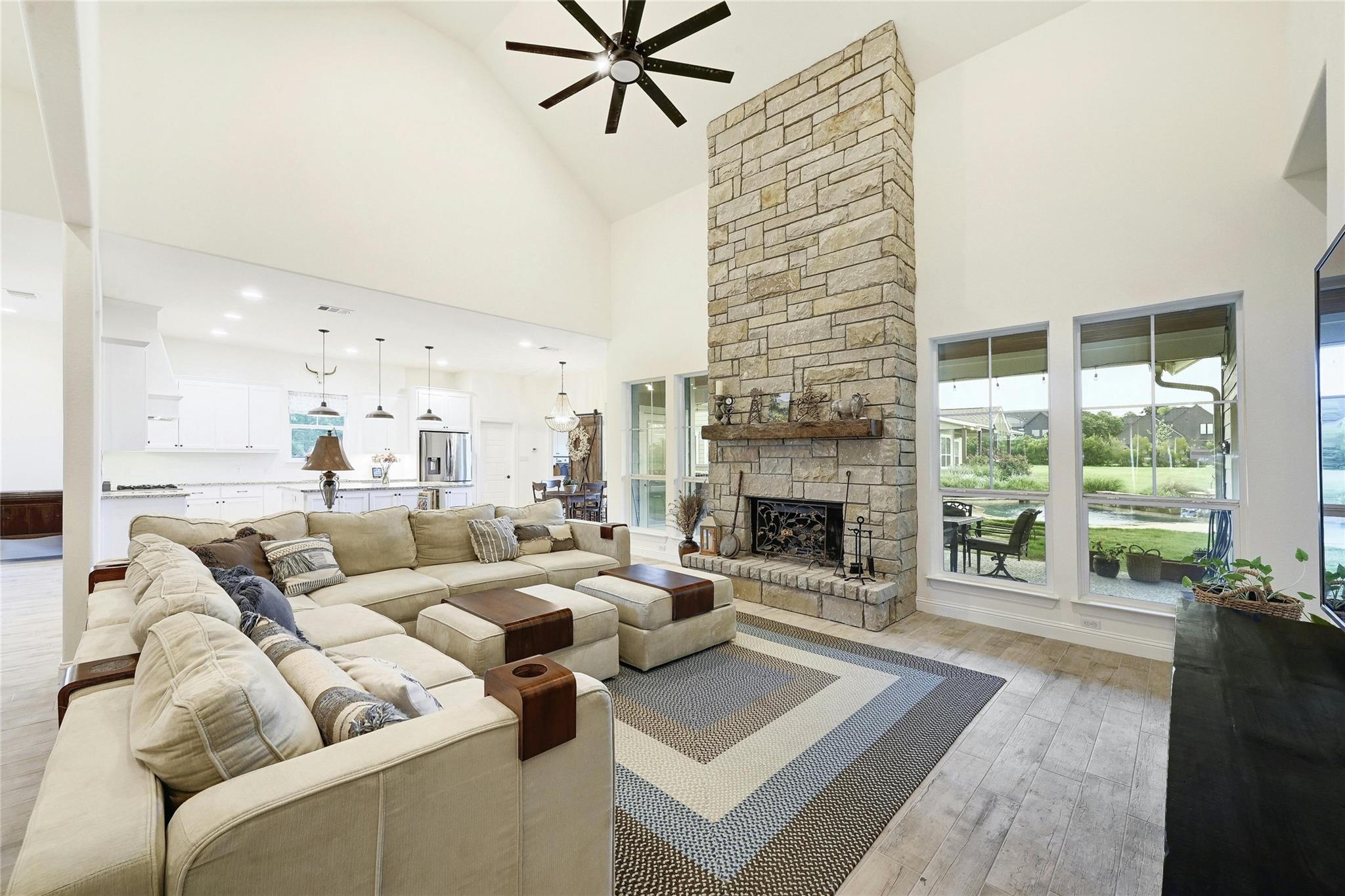 1501 Trebled Waters Trl, Driftwood, TX 78619