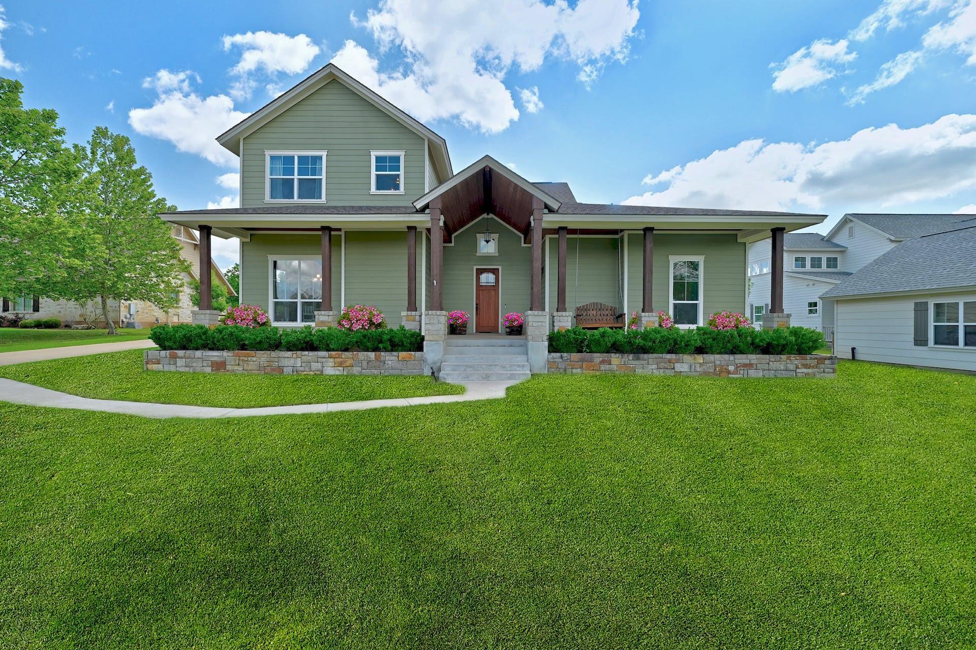 1501 Trebled Waters Trl, Driftwood, TX 78619