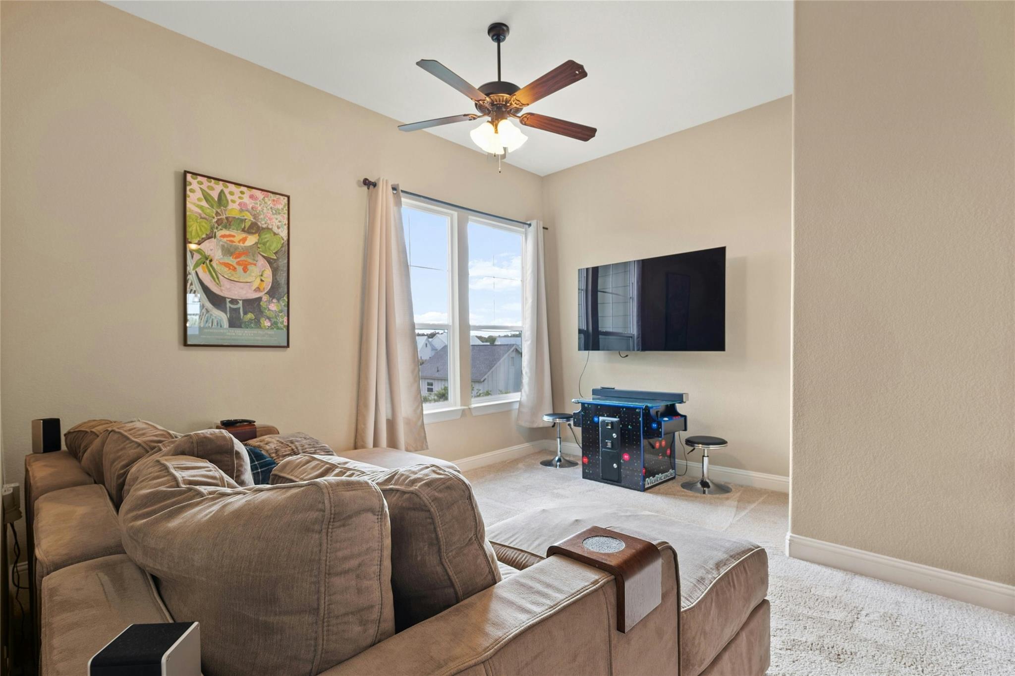 1501 Trebled Waters Trl, Driftwood, TX 78619