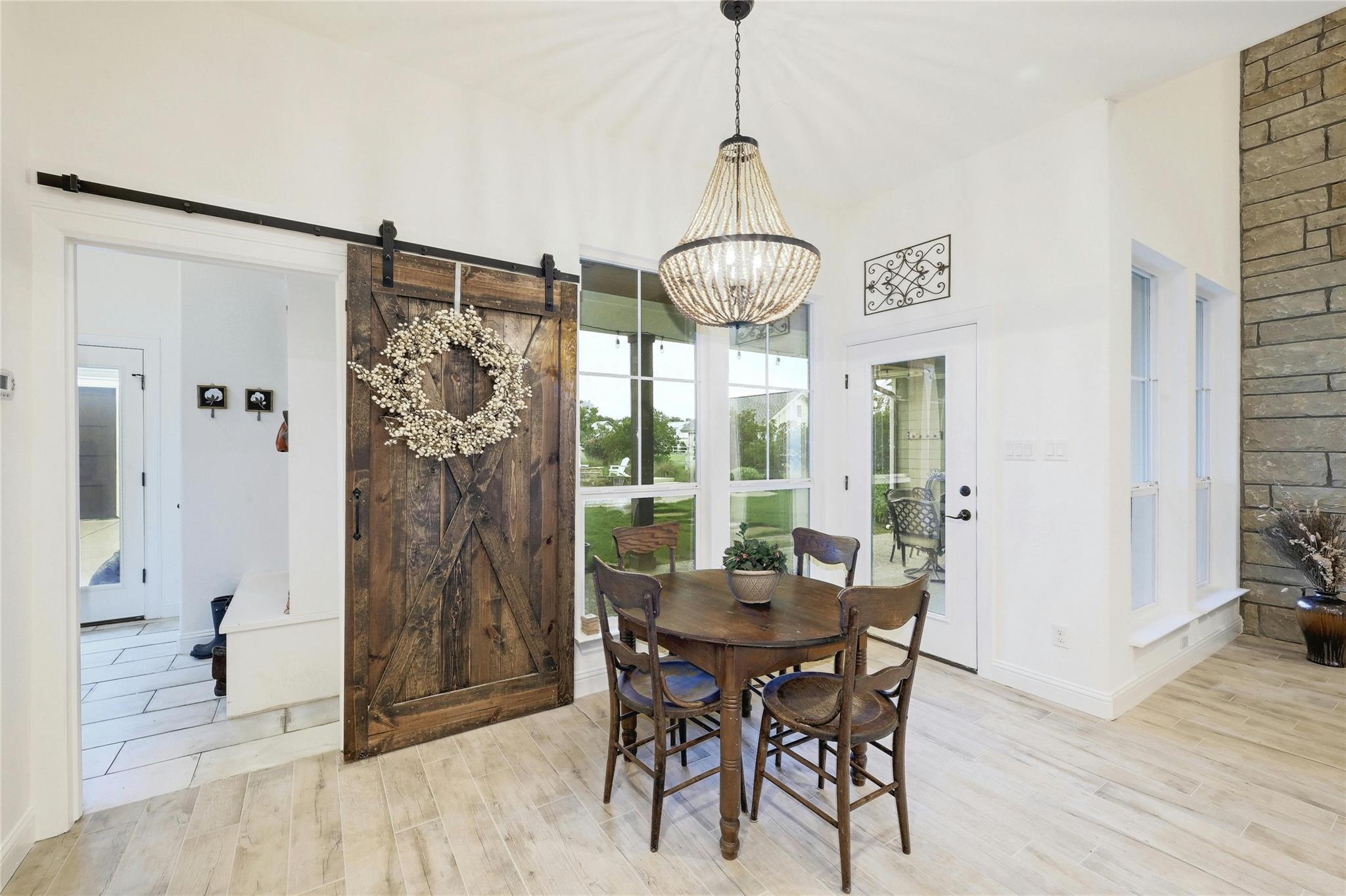 1501 Trebled Waters Trl, Driftwood, TX 78619