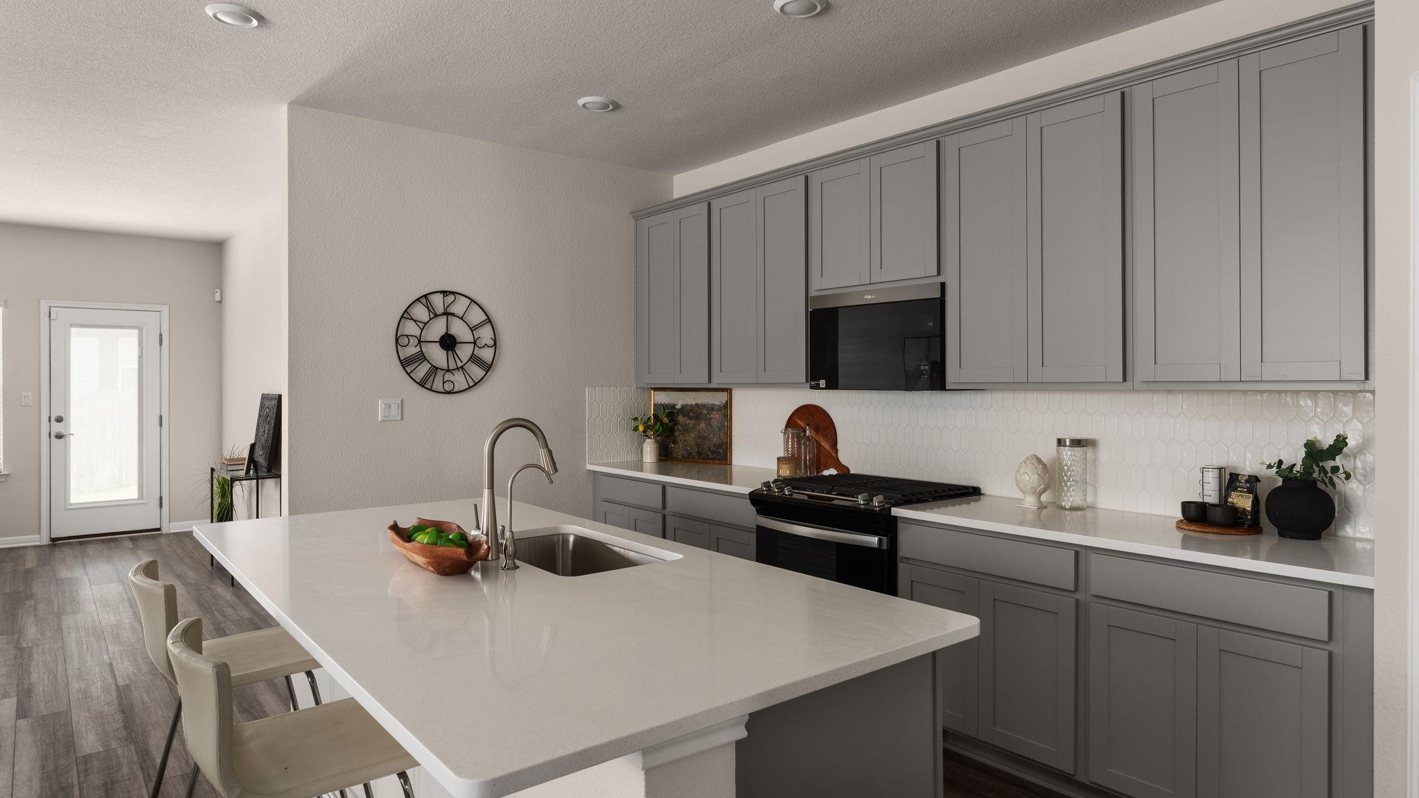 174 El Capitan Loop, Dripping Springs, TX 78620