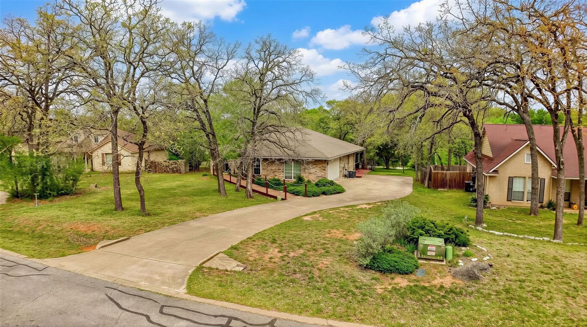 13500 Copper Hills Dr, Manchaca, TX 78652