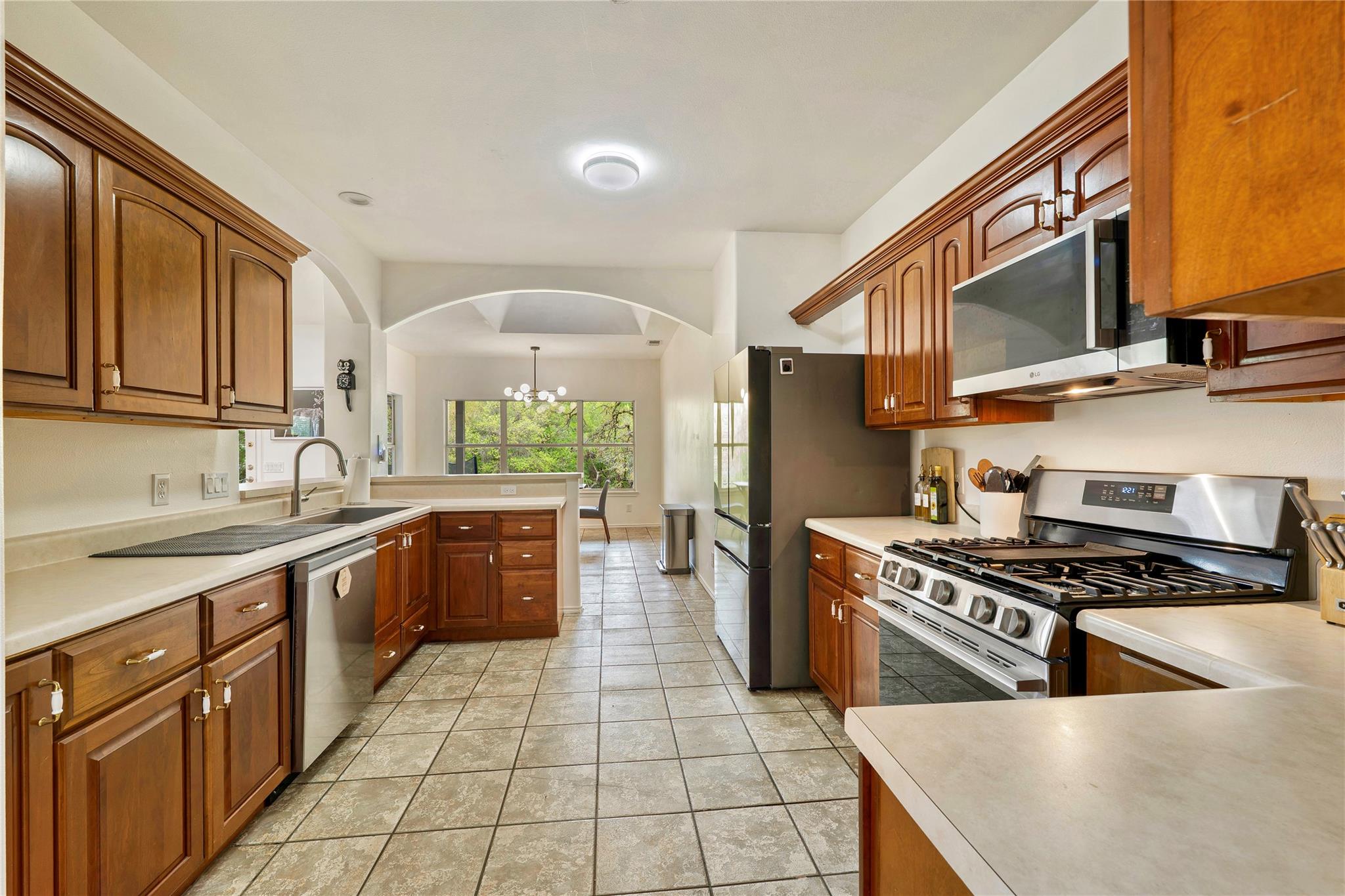 13500 Copper Hills Dr, Manchaca, TX 78652