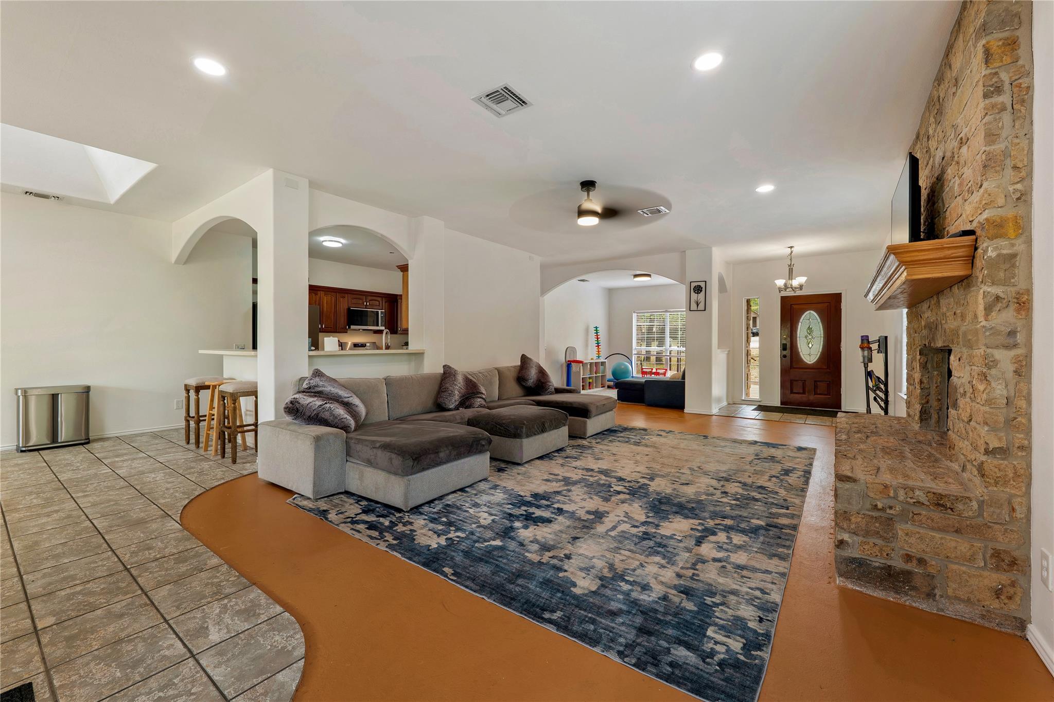 13500 Copper Hills Dr, Manchaca, TX 78652