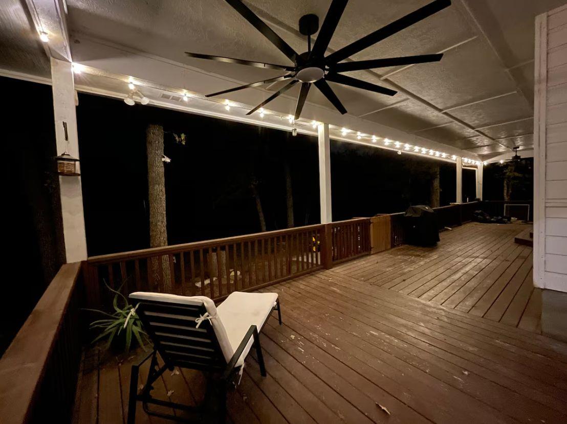 13500 Copper Hills Dr, Manchaca, TX 78652