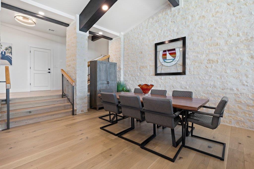 1200 Thataway, Horseshoe Bay, TX 78657