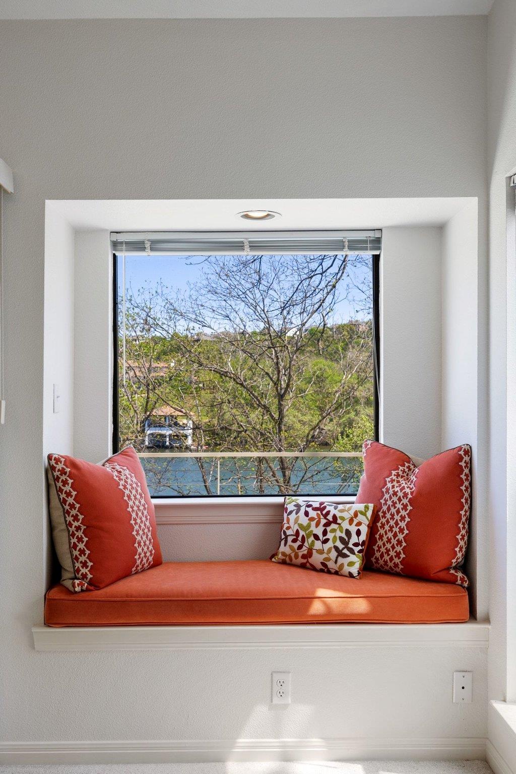 2309 Big Horn Dr, Austin, TX 78734