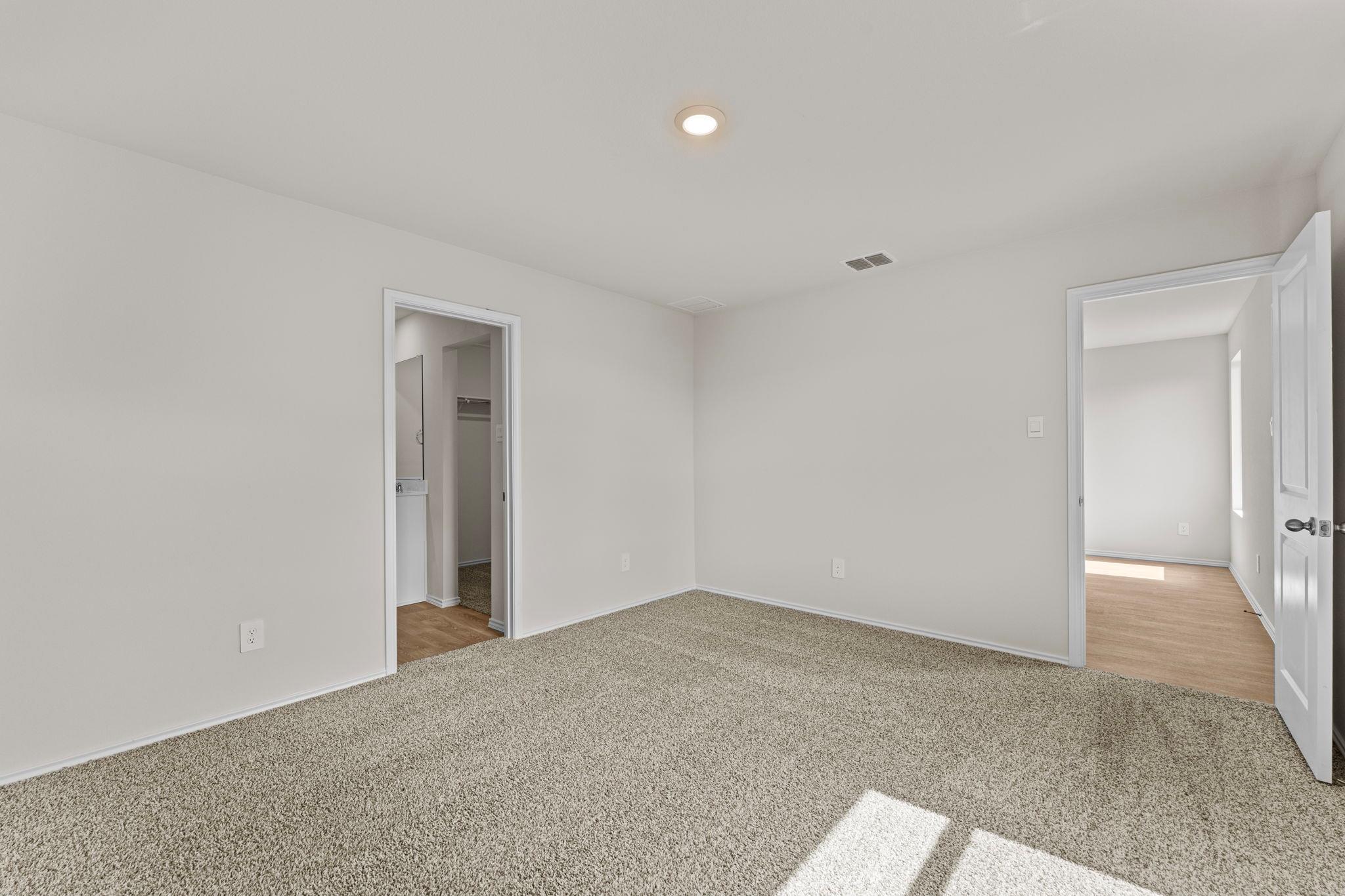 422 Low Pasture Trl, San Marcos, TX 78666