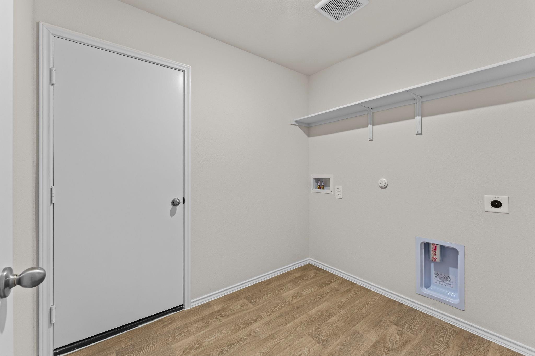 422 Low Pasture Trl, San Marcos, TX 78666