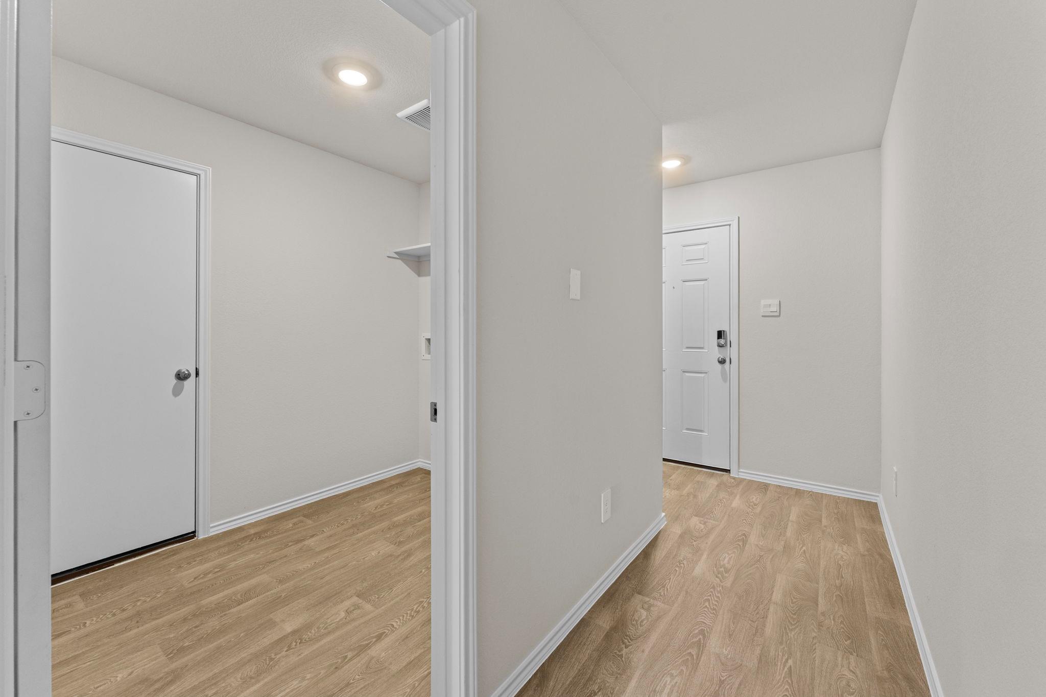 422 Low Pasture Trl, San Marcos, TX 78666