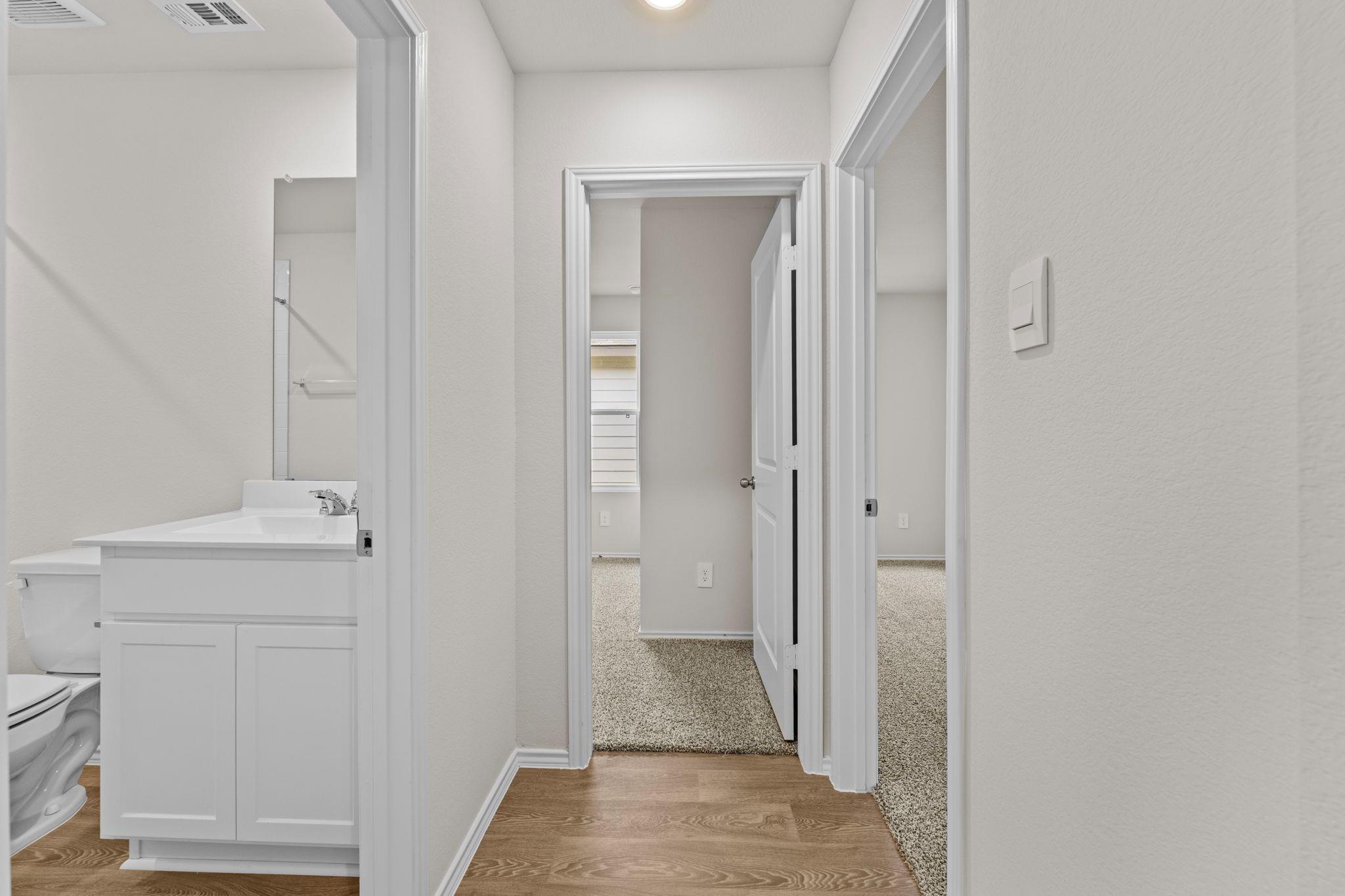 422 Low Pasture Trl, San Marcos, TX 78666