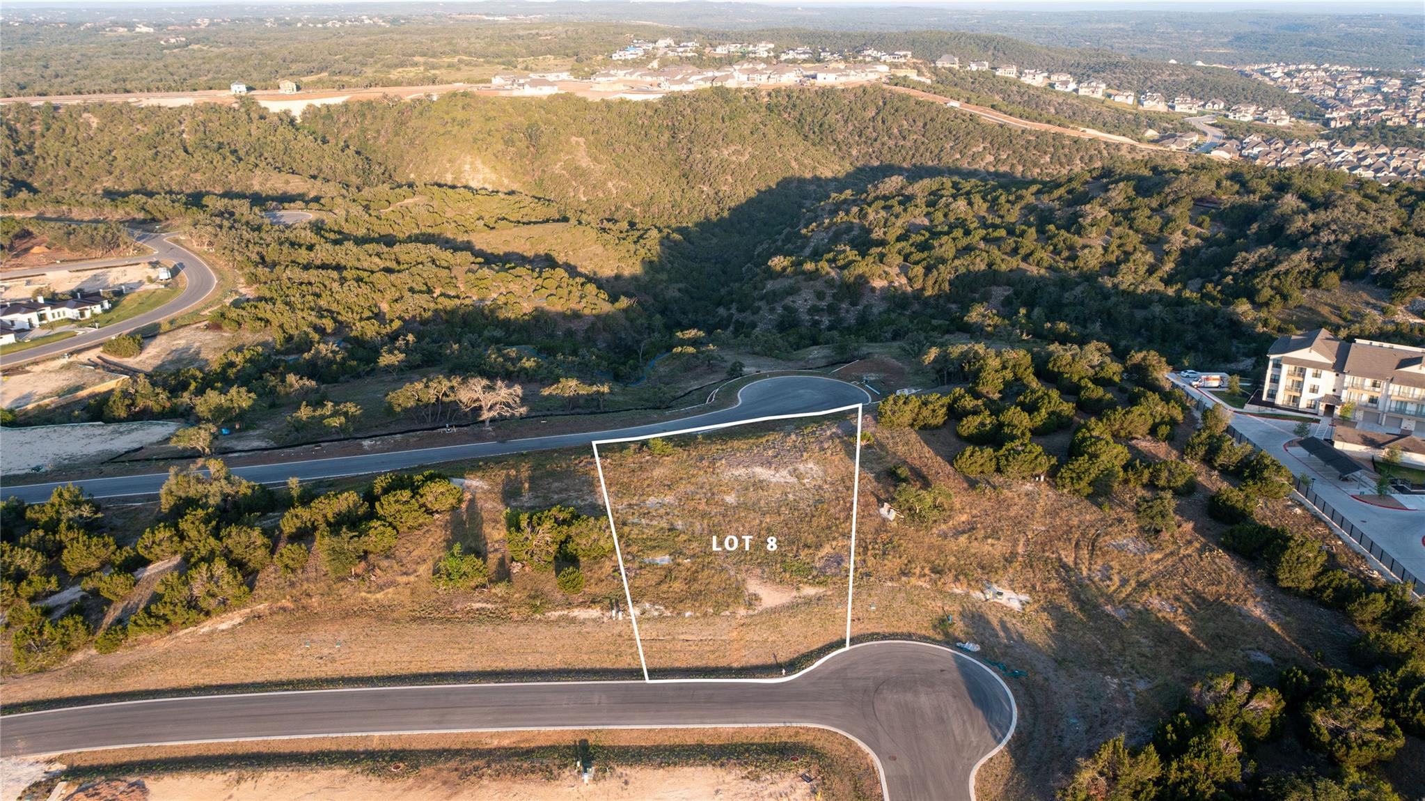 5704 TWIN PEAKS Trce, Austin, TX 78738