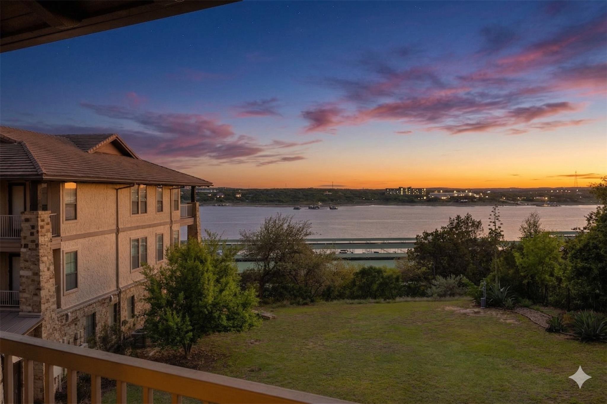 6712 Lantern View Dr # 302, Jonestown, TX 78645