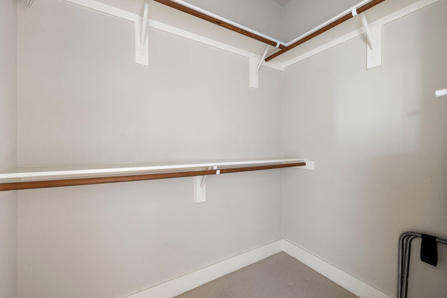 6712 Lantern View Dr # 302, Jonestown, TX 78645