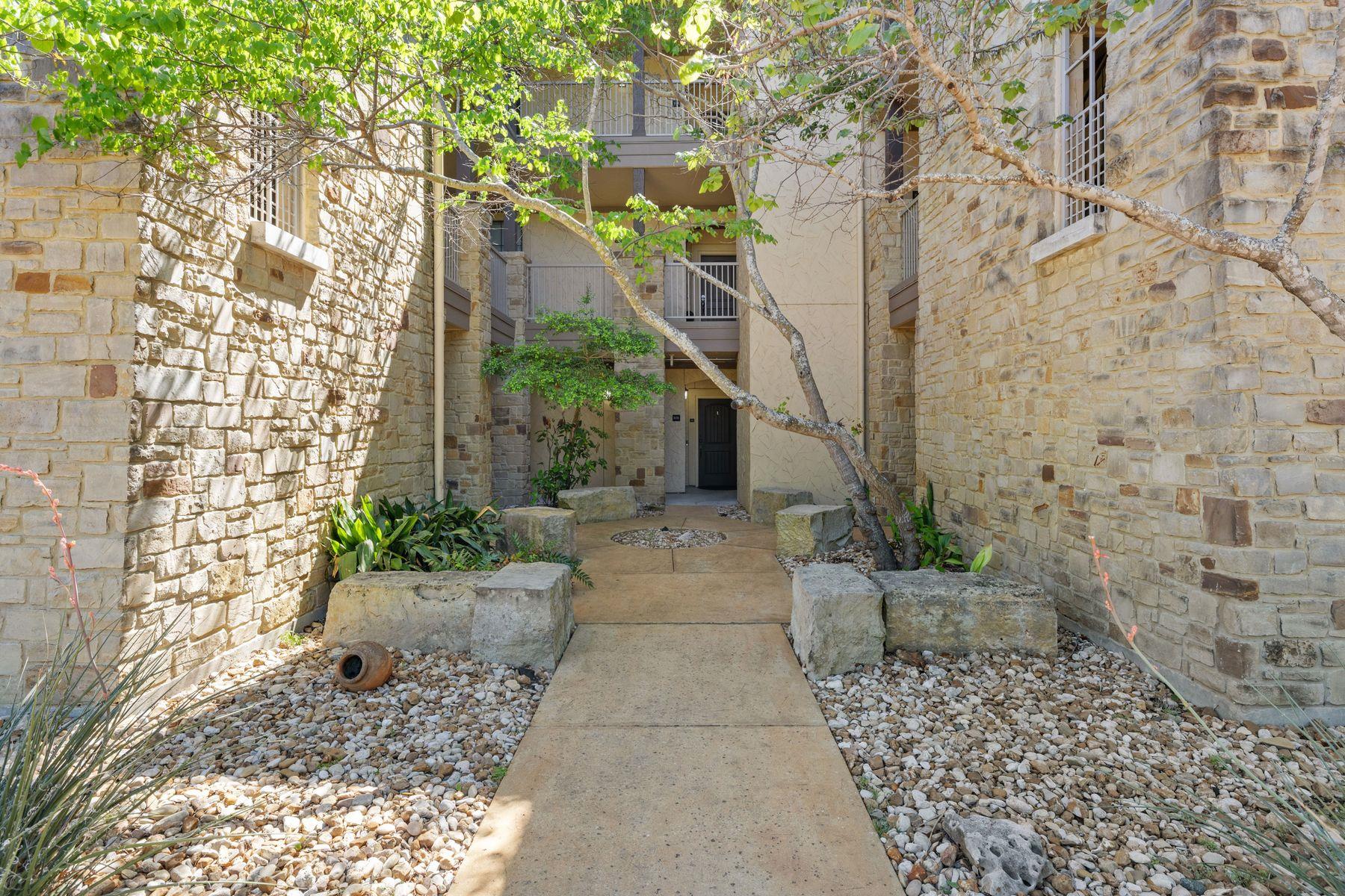 6712 Lantern View Dr # 302, Jonestown, TX 78645