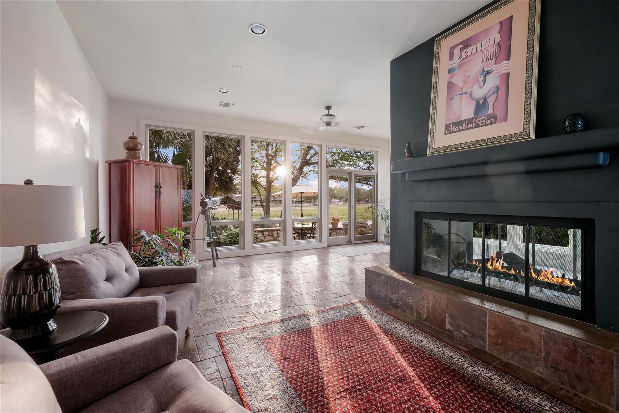 1807 Terminal Loop Rd, McQueeney, TX 78123