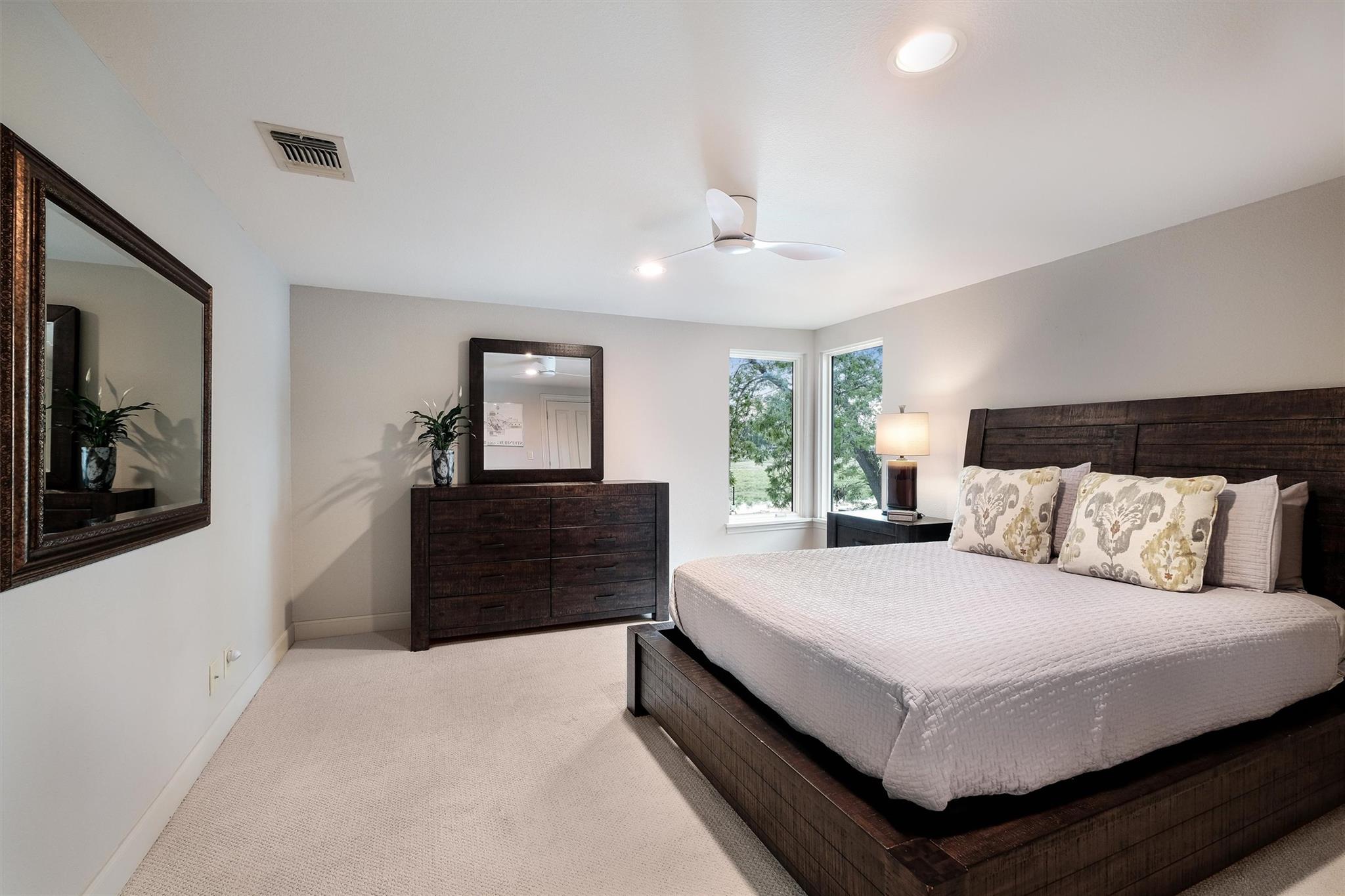 1807 Terminal Loop Rd, McQueeney, TX 78123