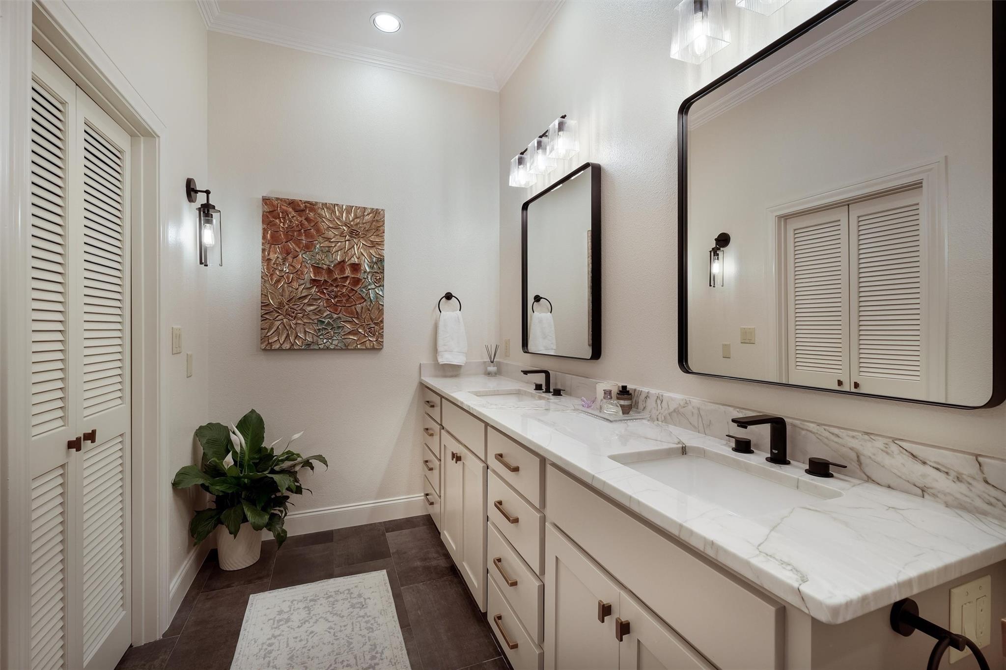 1807 Terminal Loop Rd, McQueeney, TX 78123