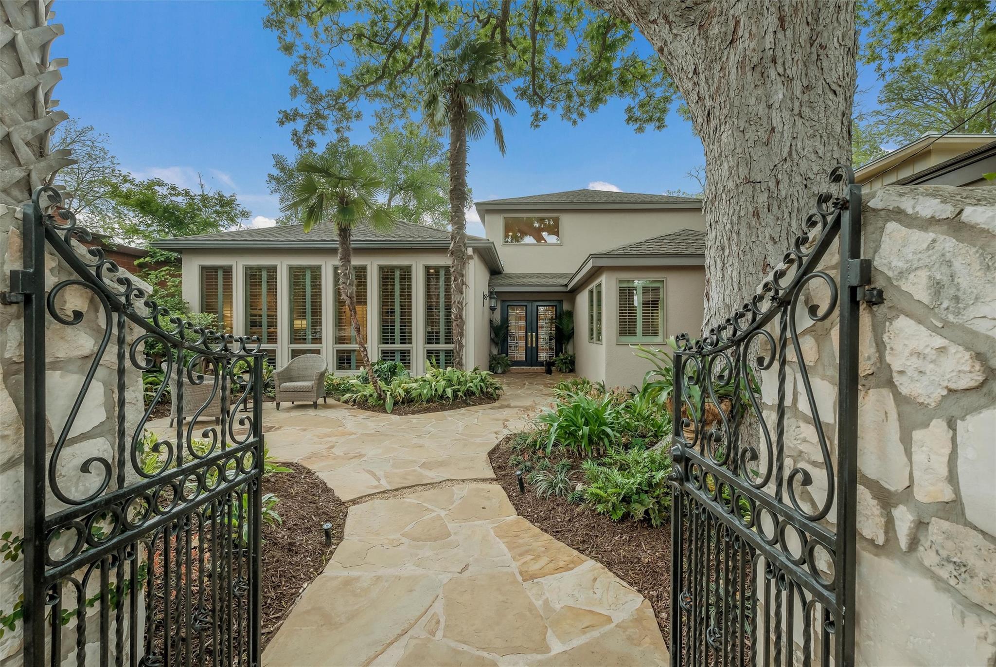 1807 Terminal Loop Rd, McQueeney, TX 78123