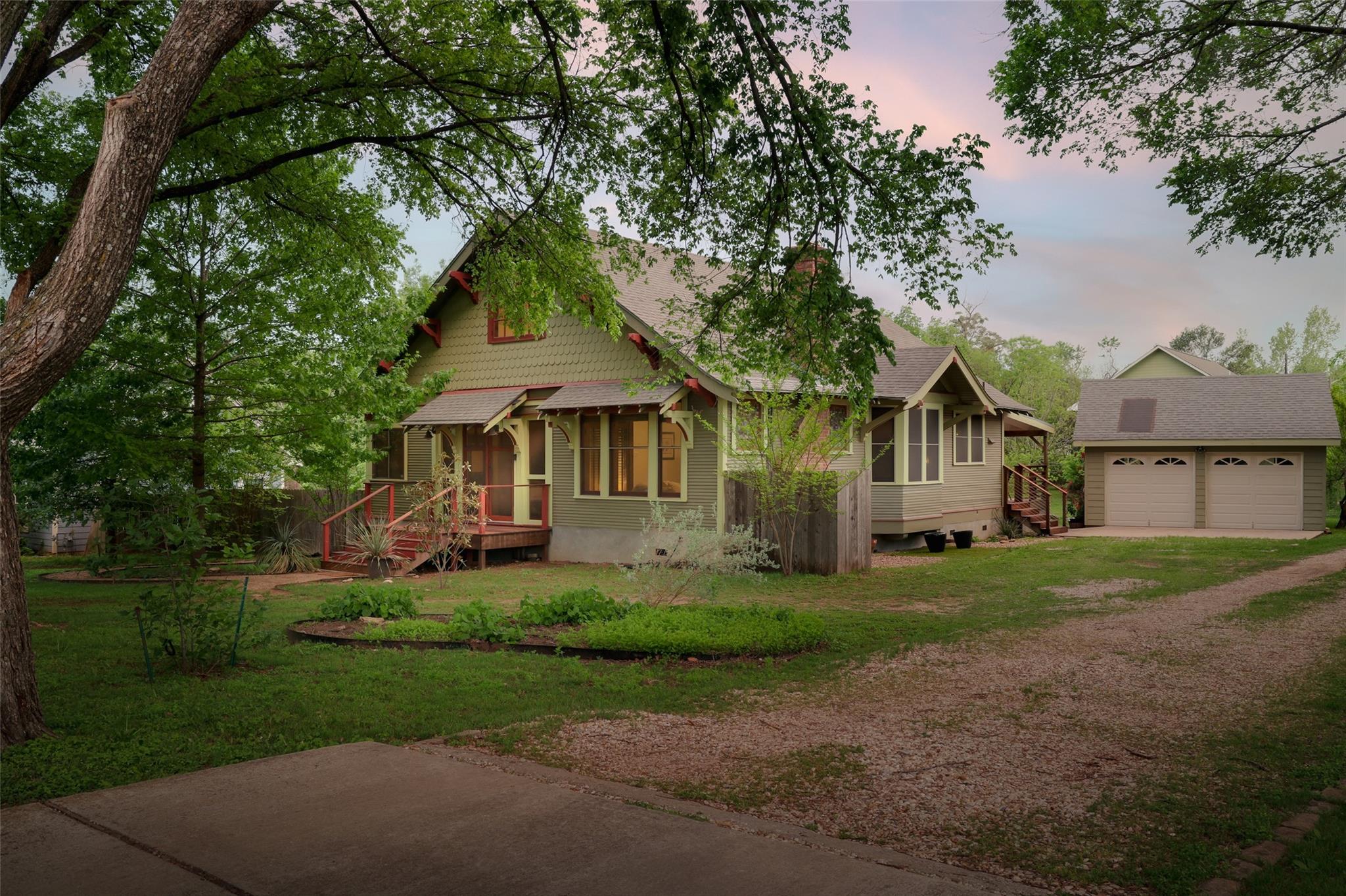 1917 Miles Ave, Austin, TX 78745