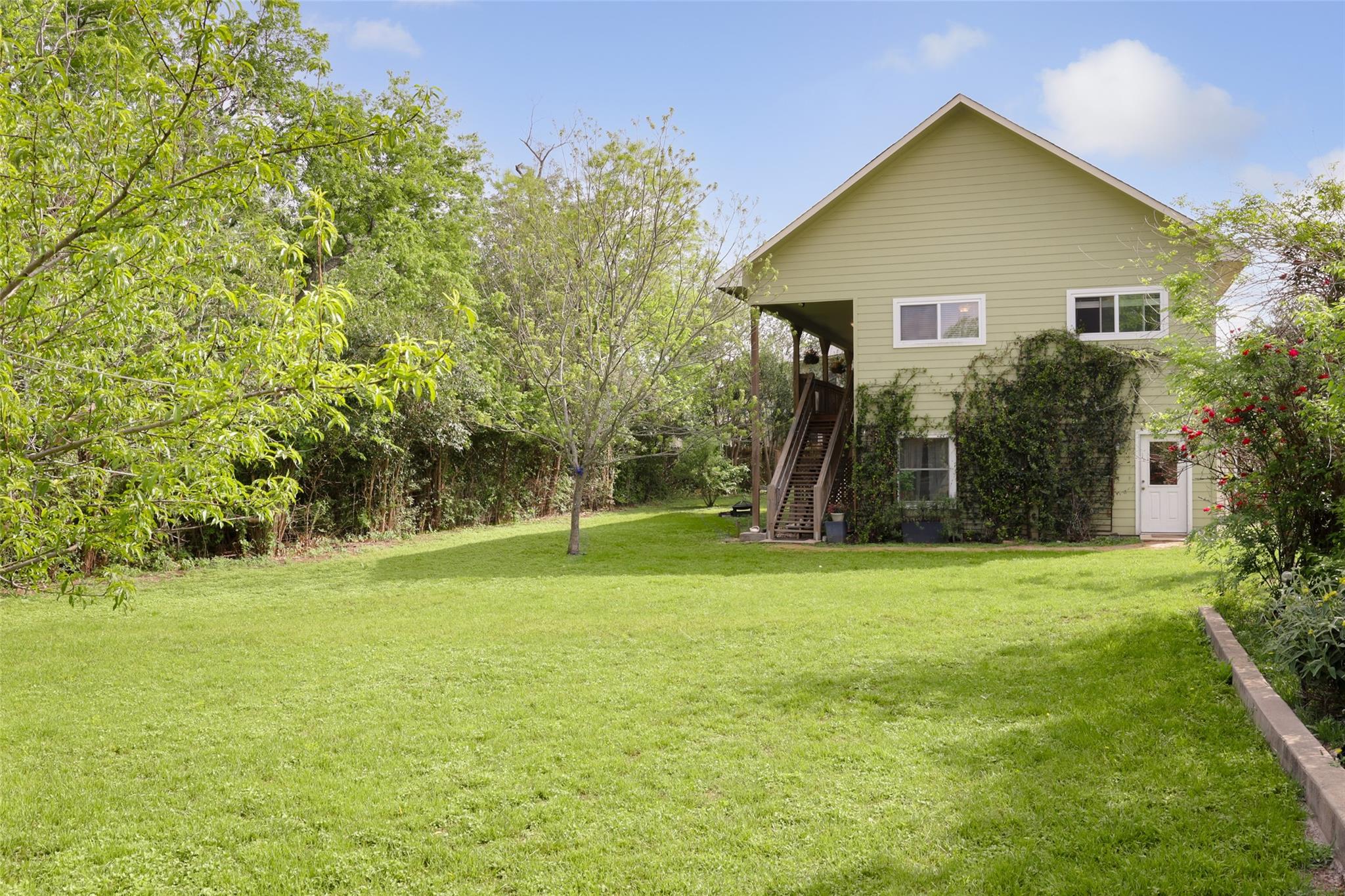 1917 Miles Ave, Austin, TX 78745