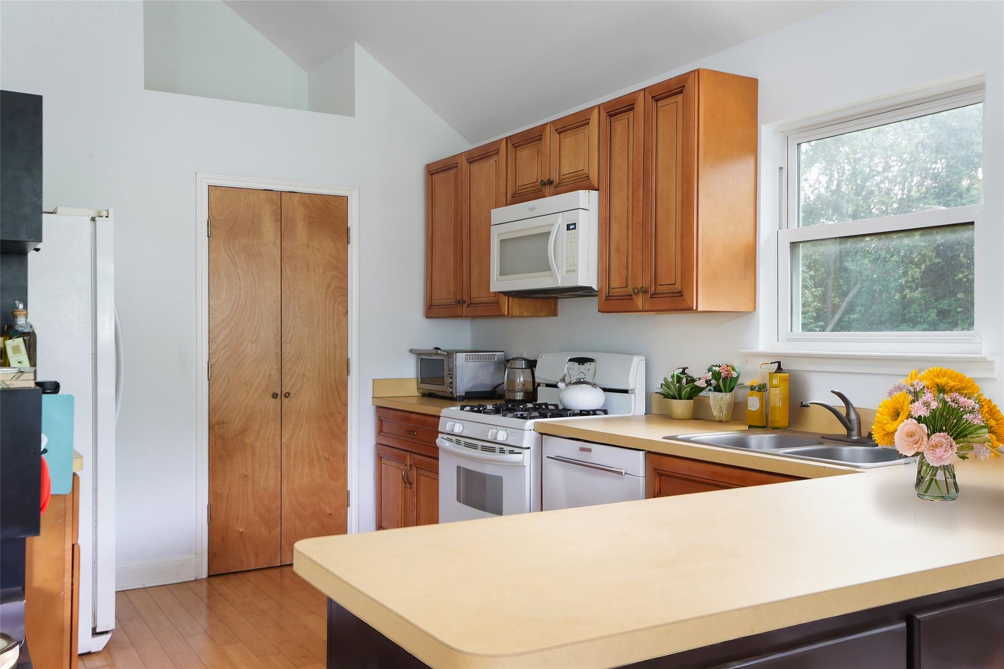 1917 Miles Ave, Austin, TX 78745