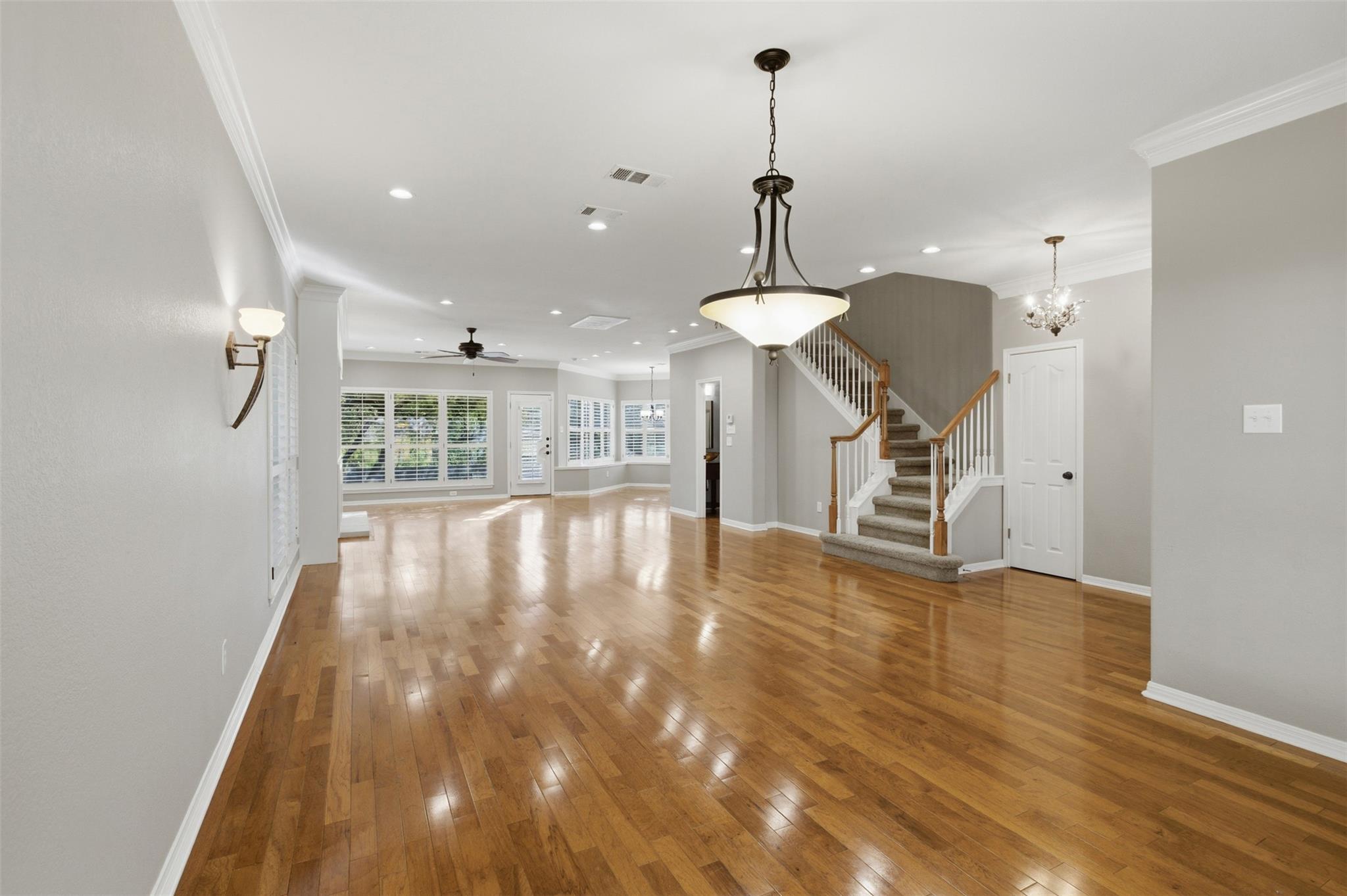 5813 Miramonte Dr, Austin, TX 78759