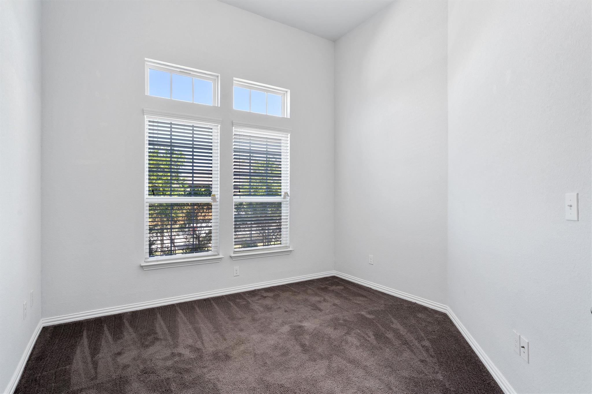 497 Esperanza Dr, Buda, TX 78610