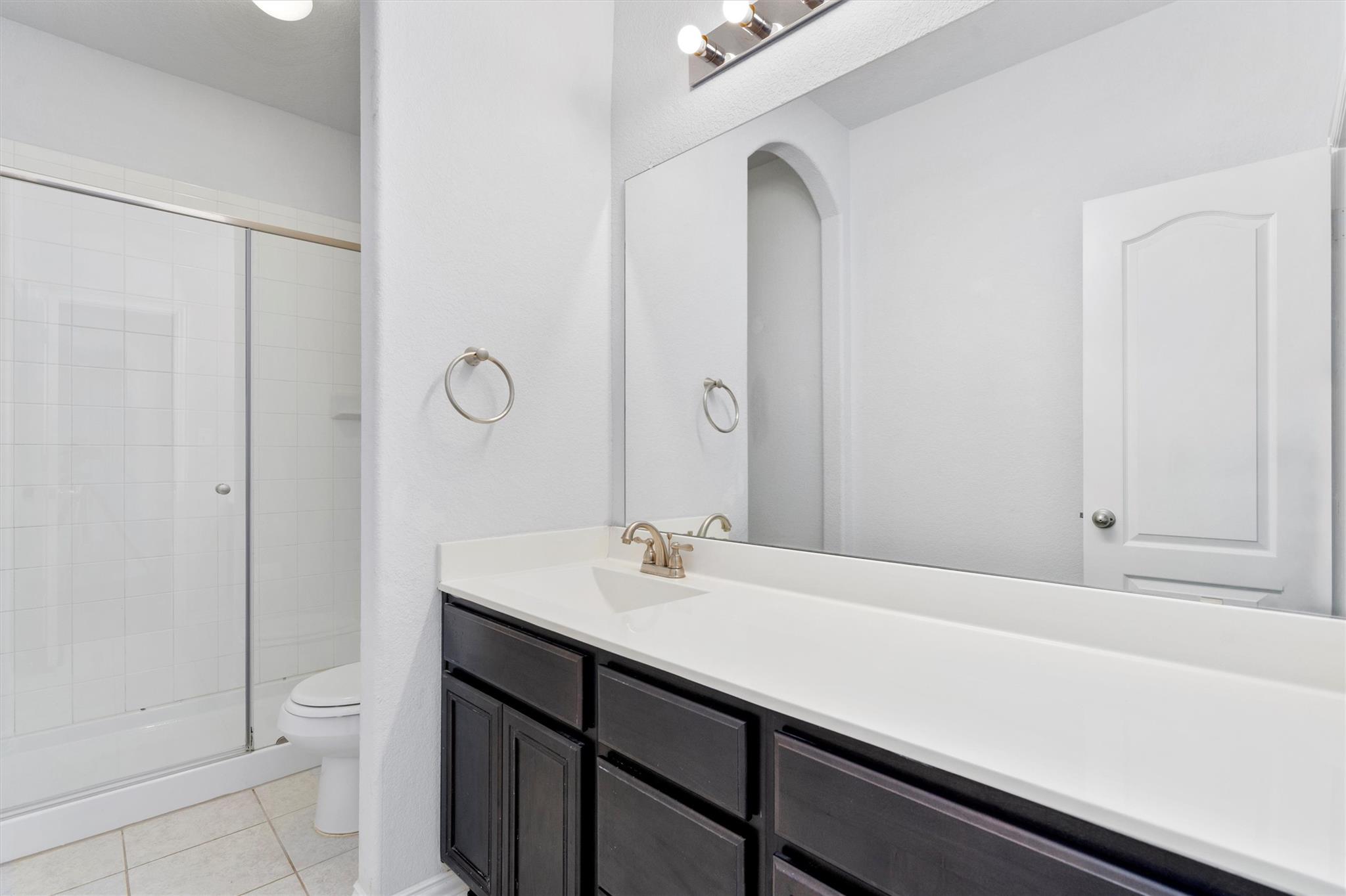 497 Esperanza Dr, Buda, TX 78610