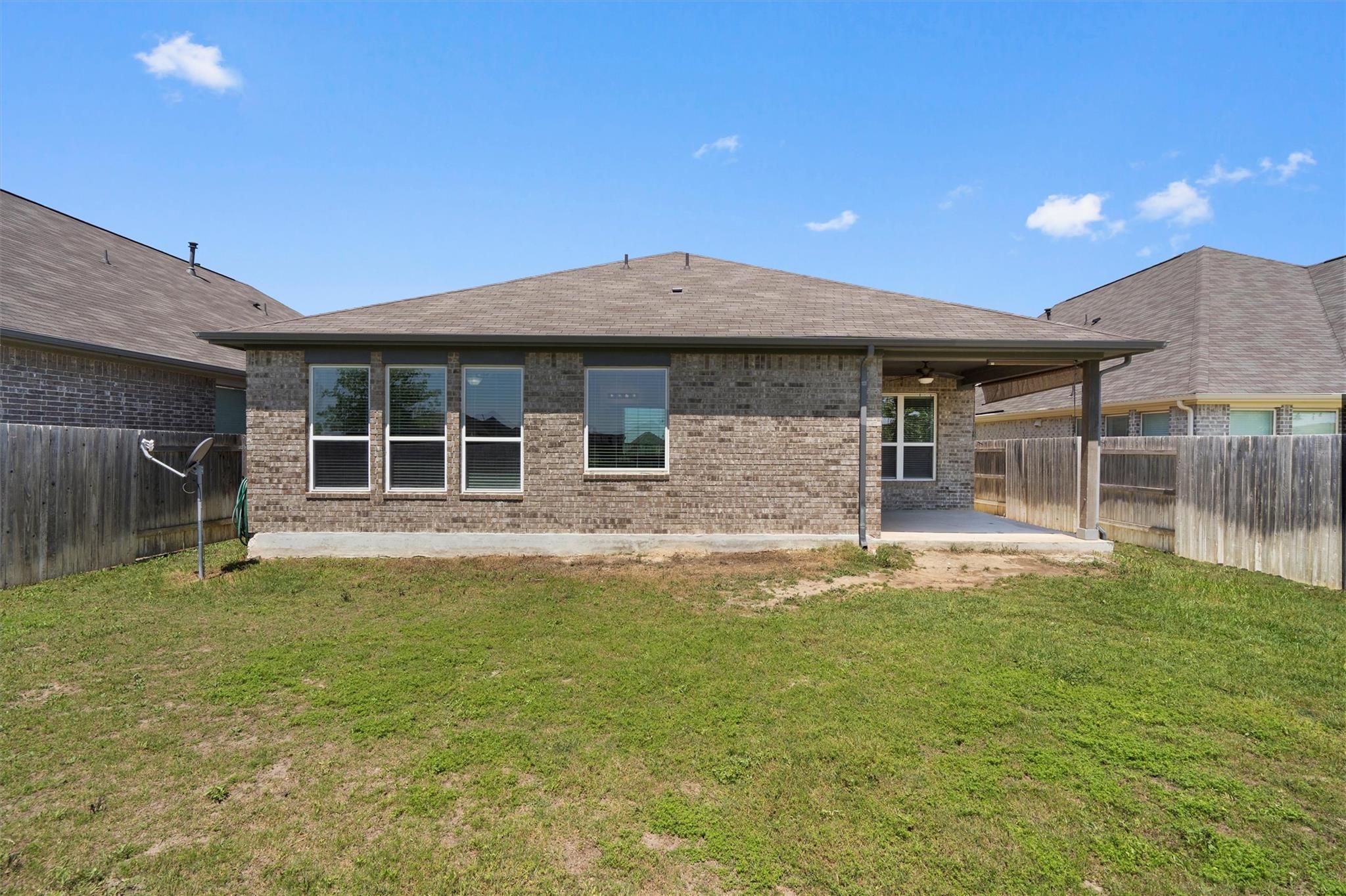 497 Esperanza Dr, Buda, TX 78610