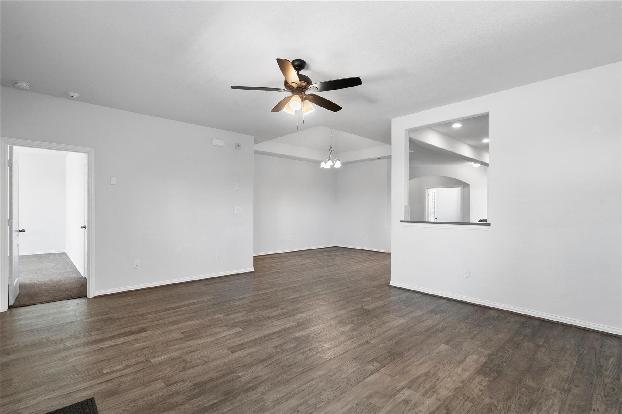 497 Esperanza Dr, Buda, TX 78610