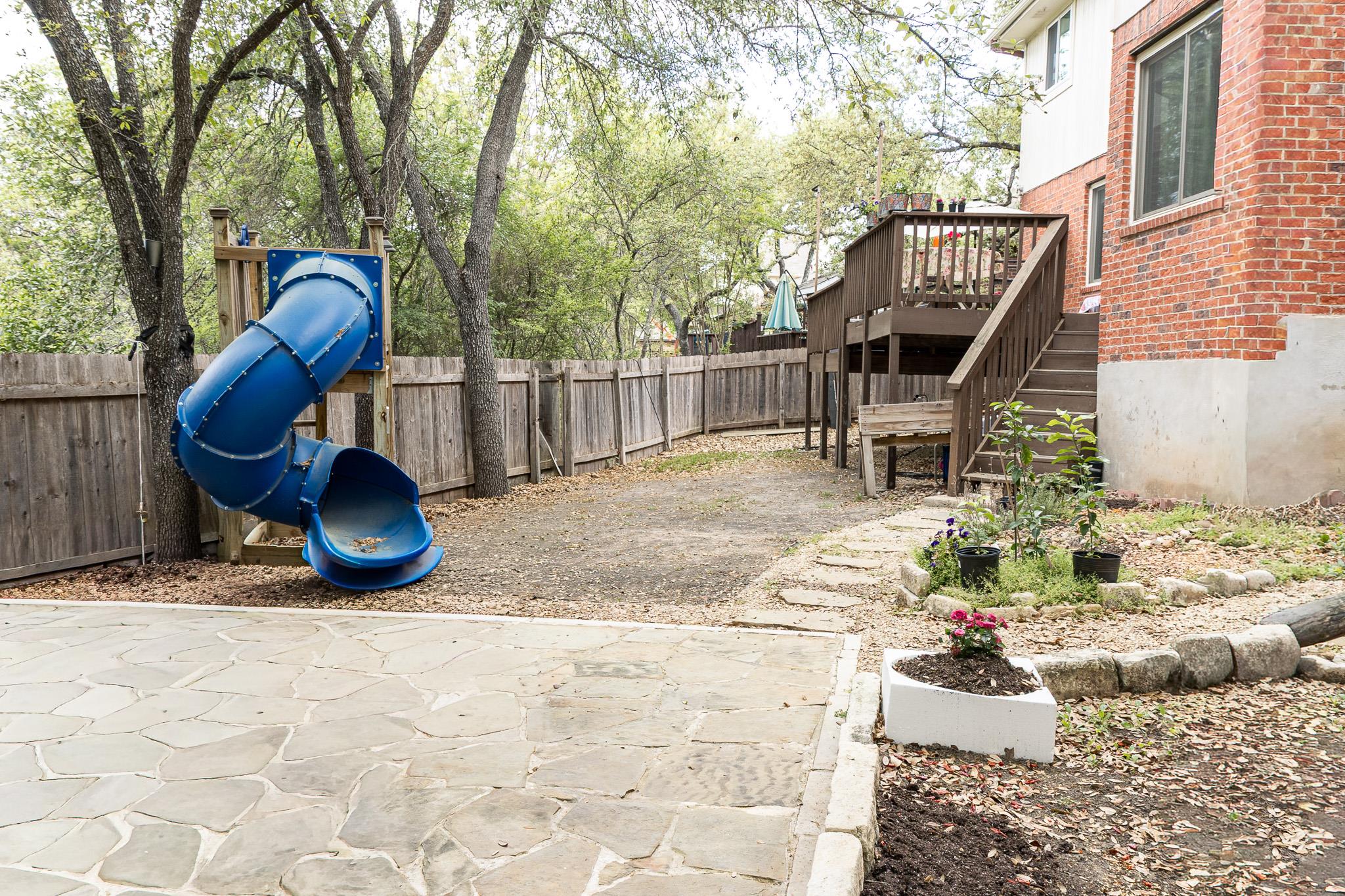 3704 Caney Creek Rd, Austin, TX 78732