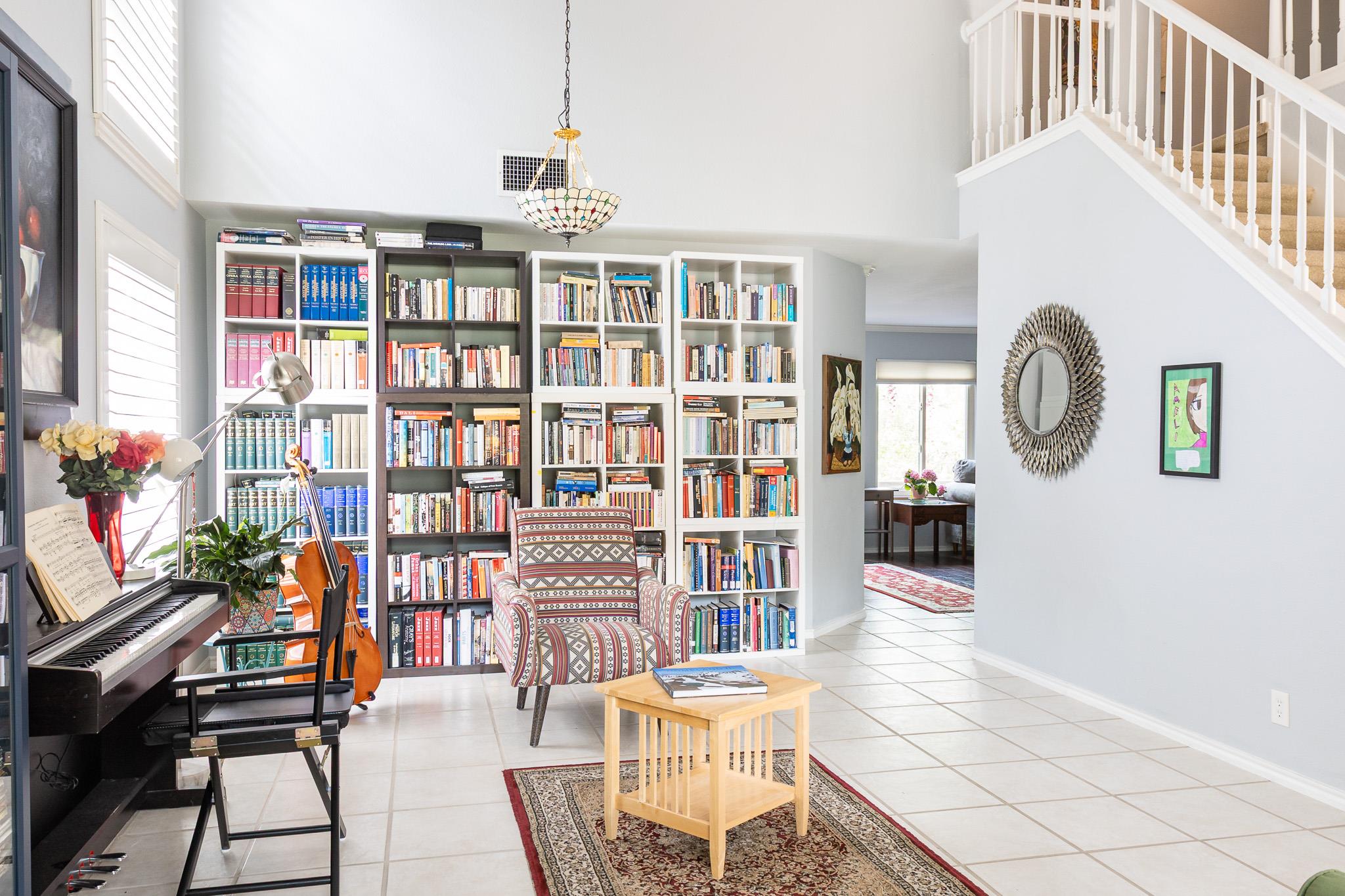 3704 Caney Creek Rd, Austin, TX 78732