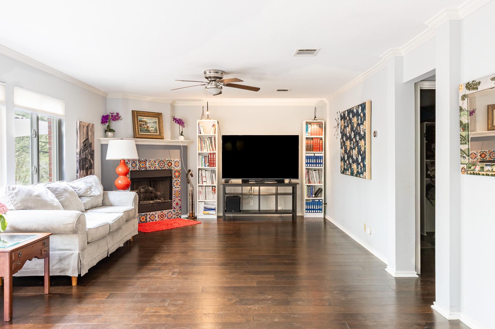 3704 Caney Creek Rd, Austin, TX 78732