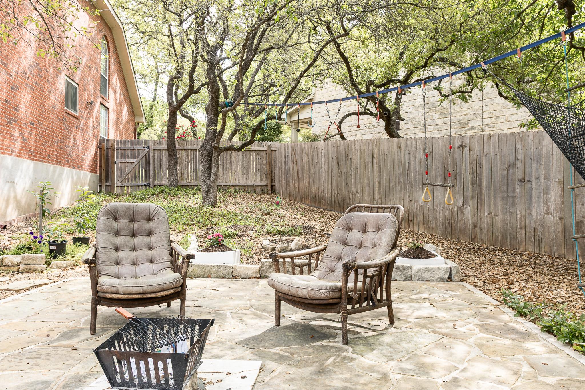 3704 Caney Creek Rd, Austin, TX 78732