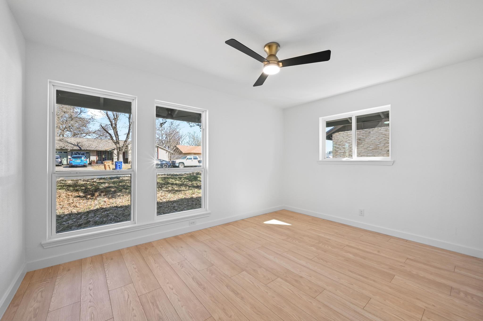 1017 Cripple Creek Dr, Austin, TX 78758