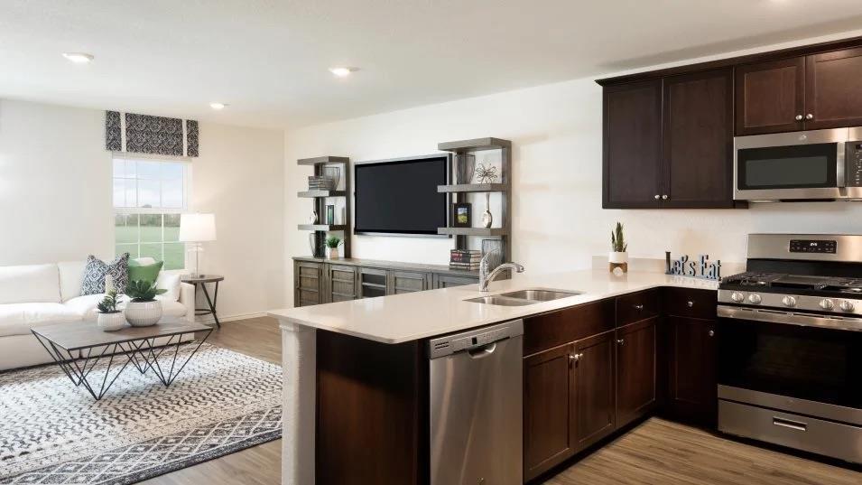 152 Parsons, Kyle, TX 78640