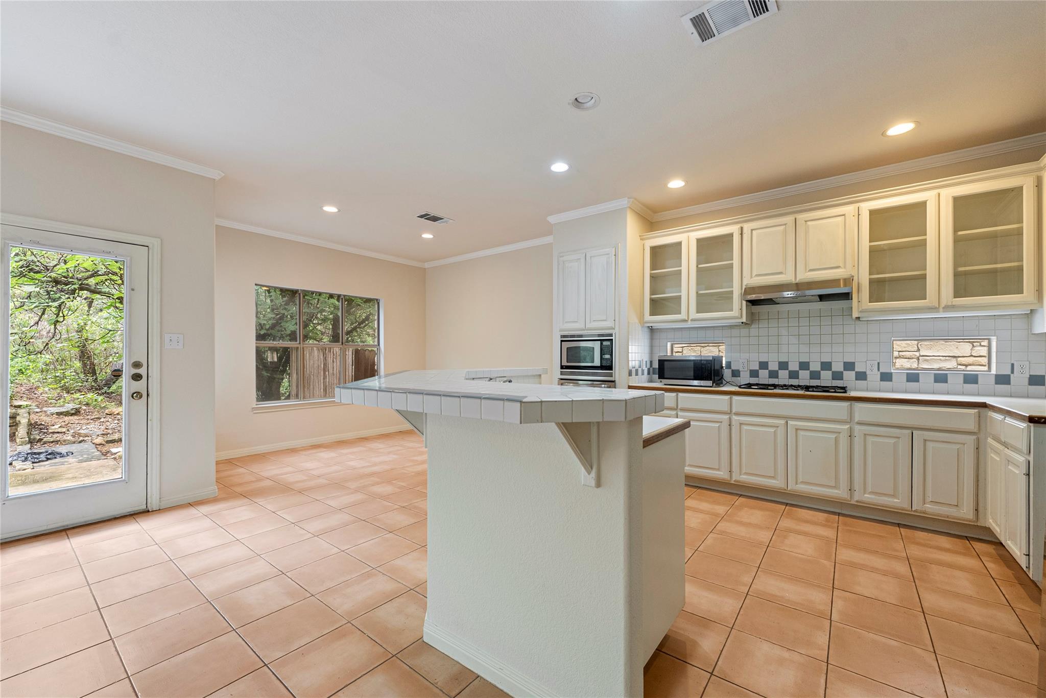 6504 Twin Creek Holw, Austin, TX 78750