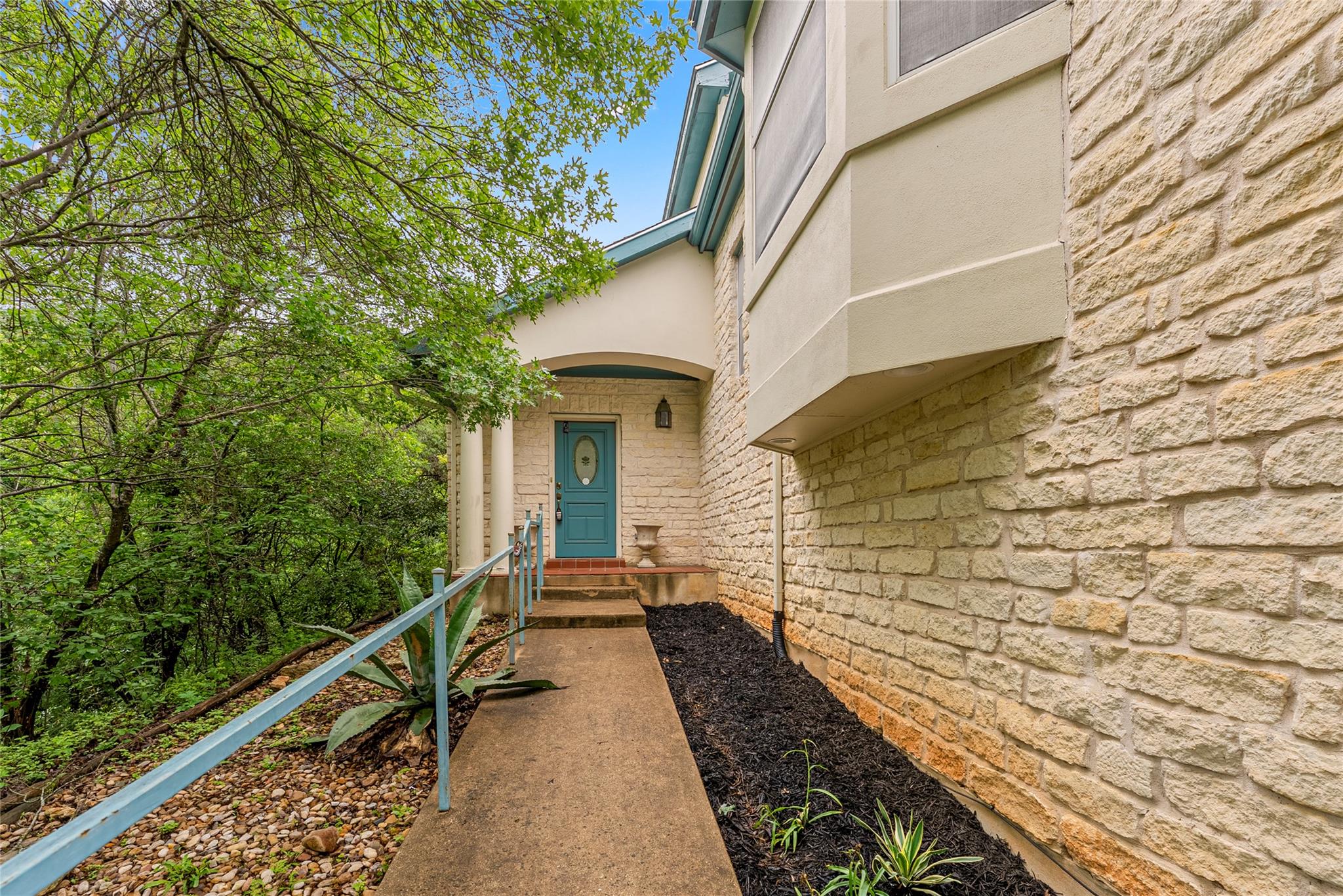6504 Twin Creek Holw, Austin, TX 78750