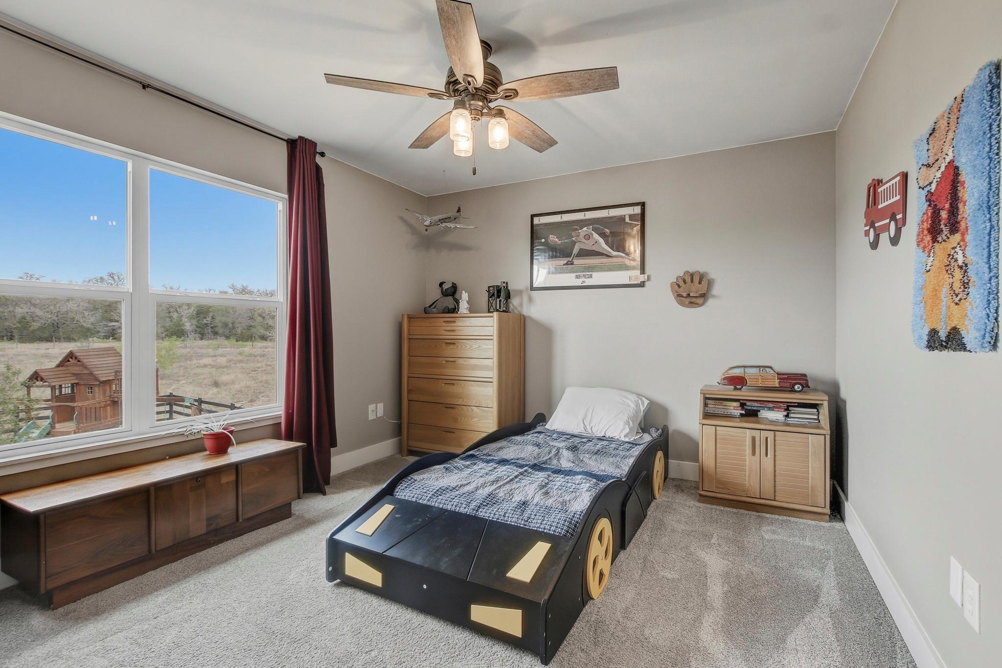 196 Milam Ln, Bastrop, TX 78602