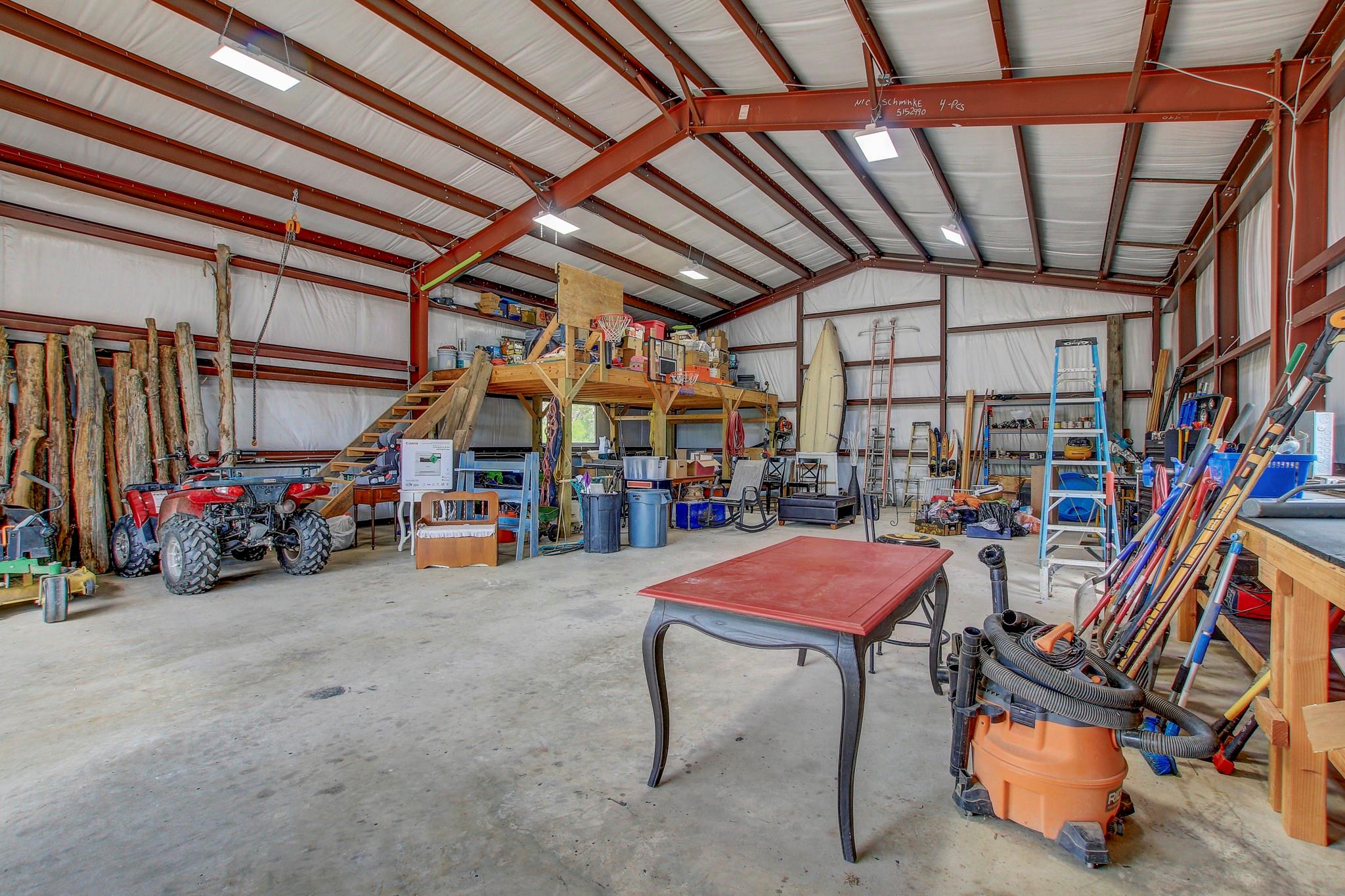 196 Milam Ln, Bastrop, TX 78602