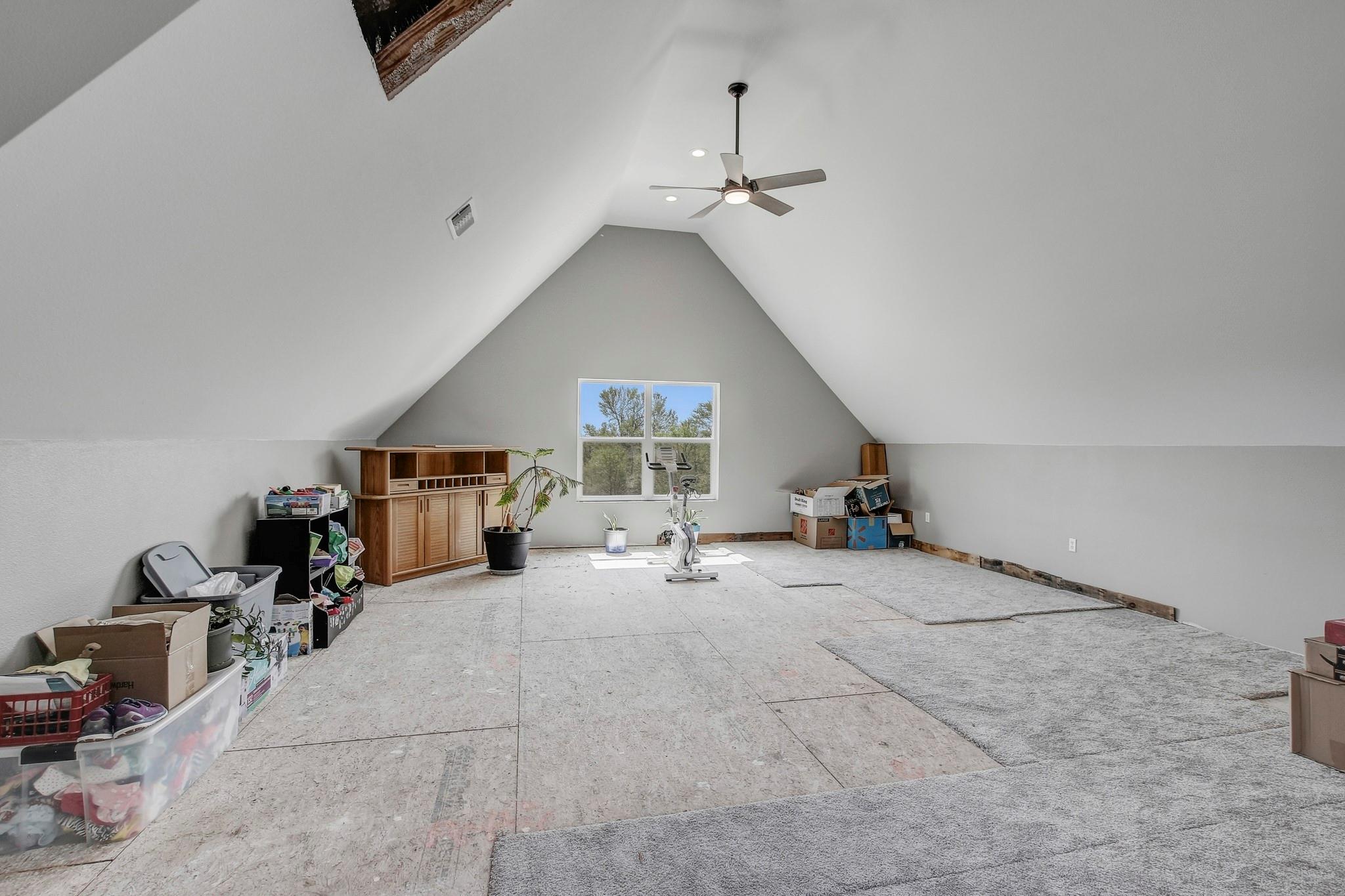 196 Milam Ln, Bastrop, TX 78602