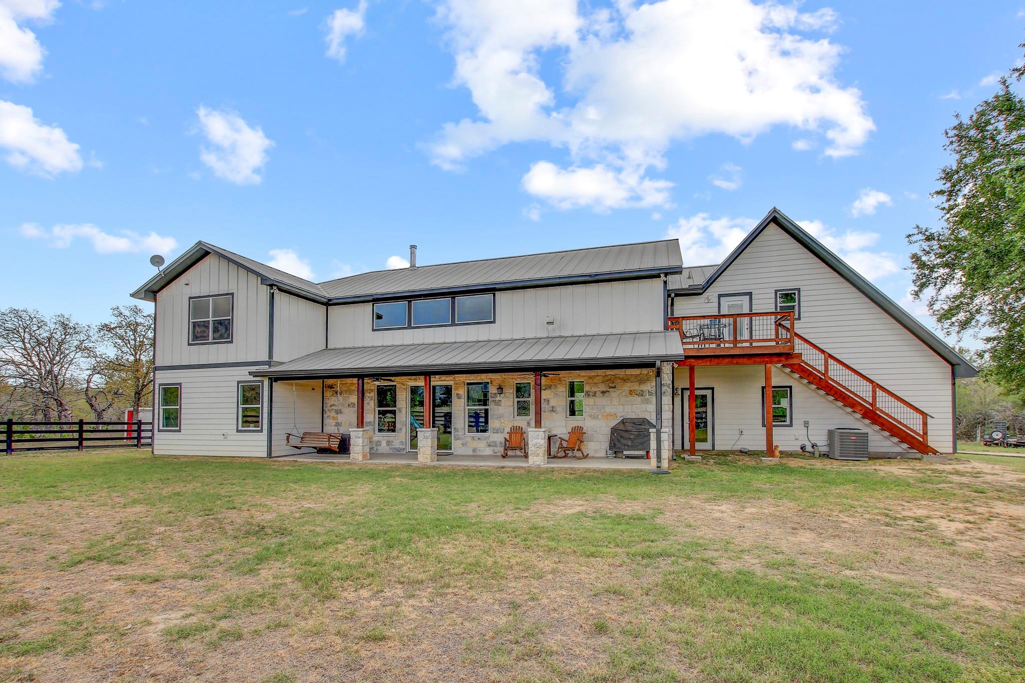 196 Milam Ln, Bastrop, TX 78602