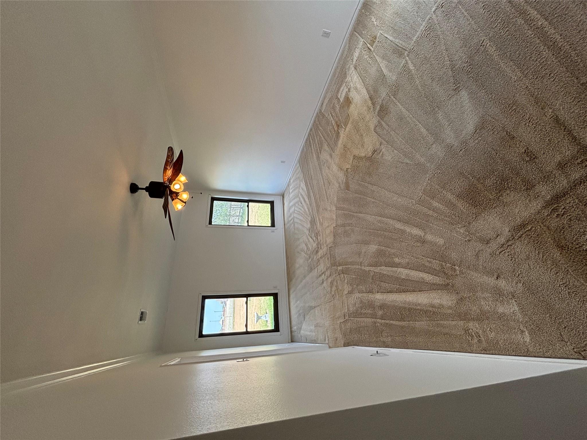 140 County Road 167, Georgetown, TX 78626