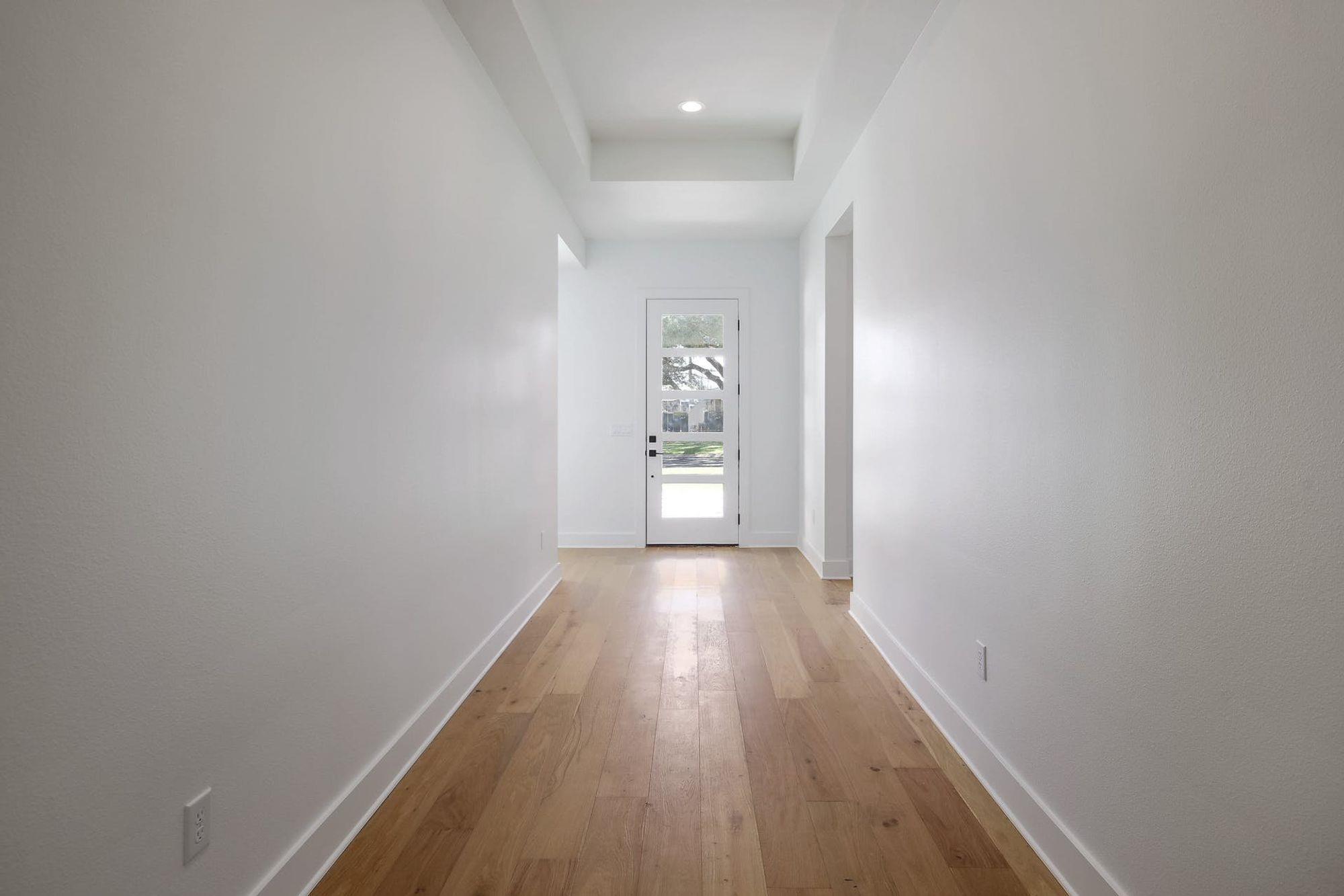 8302 Kromer St, Austin, TX 78757