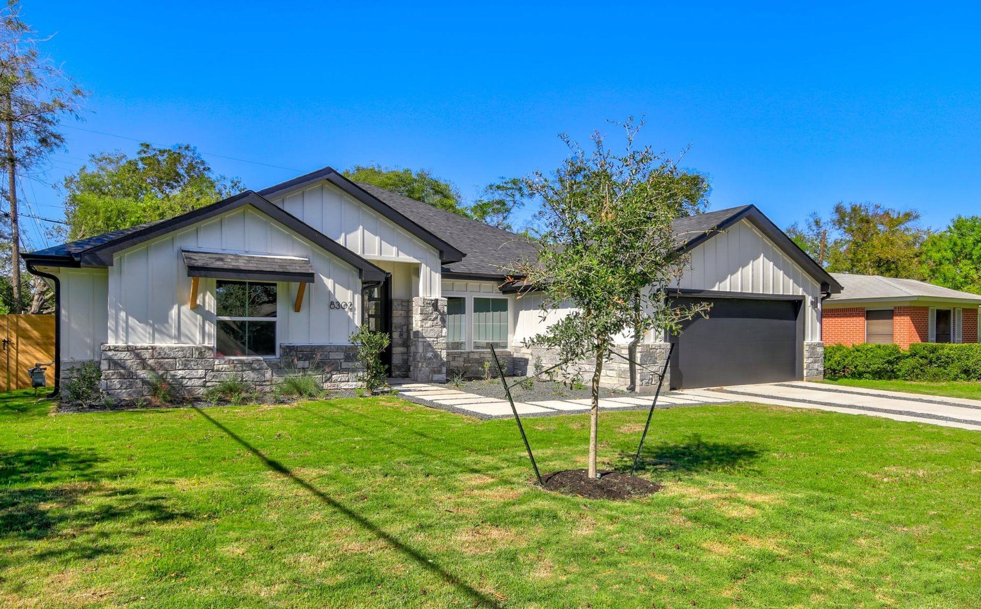 8302 Kromer St, Austin, TX 78757