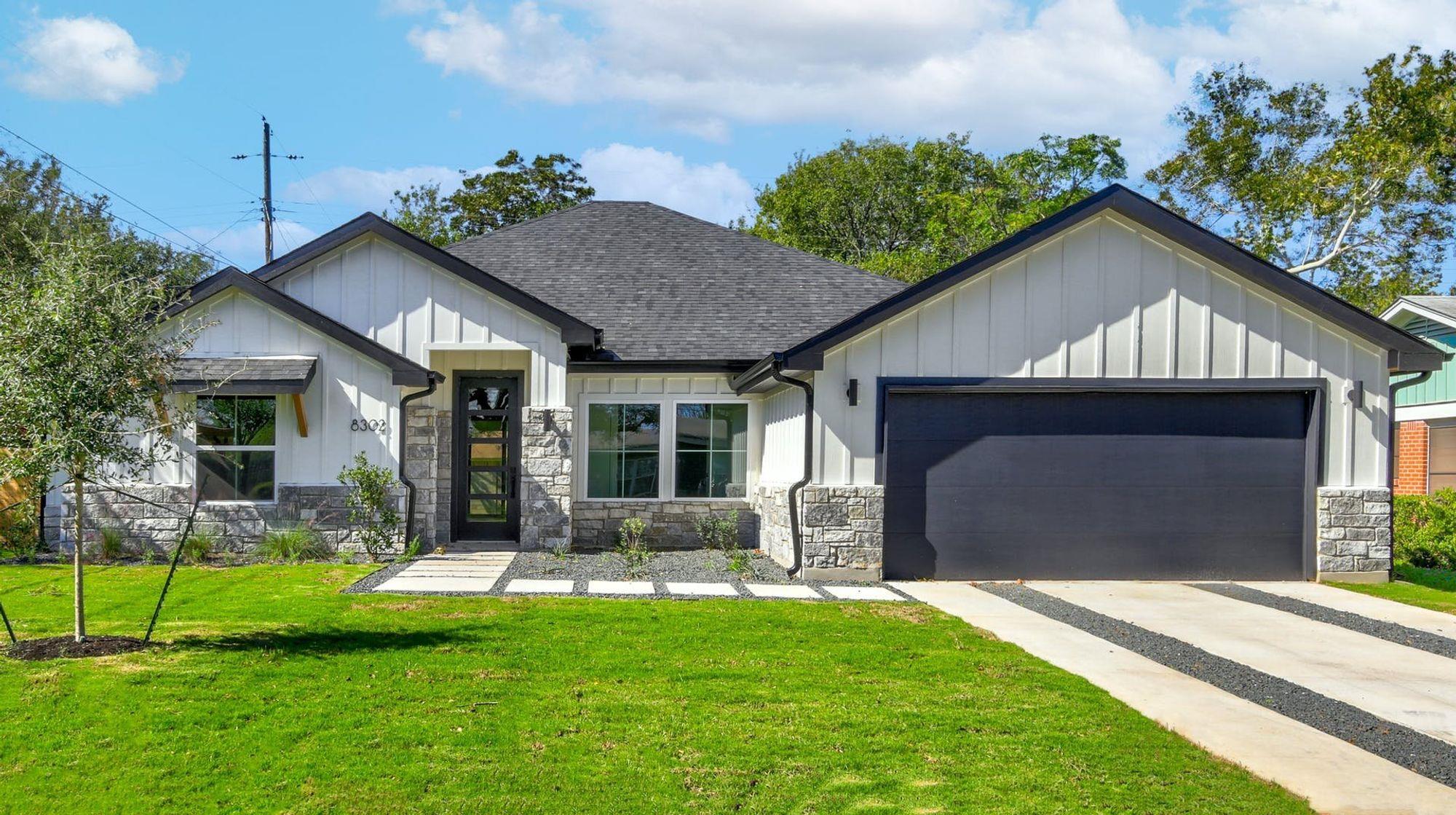 8302 Kromer St, Austin, TX 78757